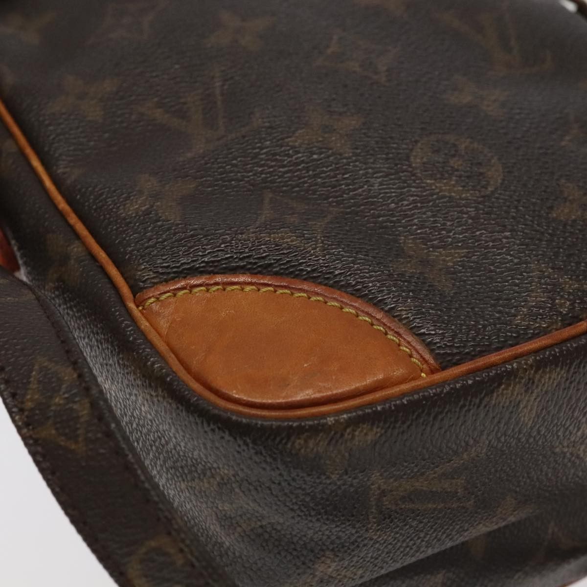 Louis Vuitton Amazon Brown Canvas Clutch Bag (Pre-Owned) Size ONE SIZE - 8 Thumbnail