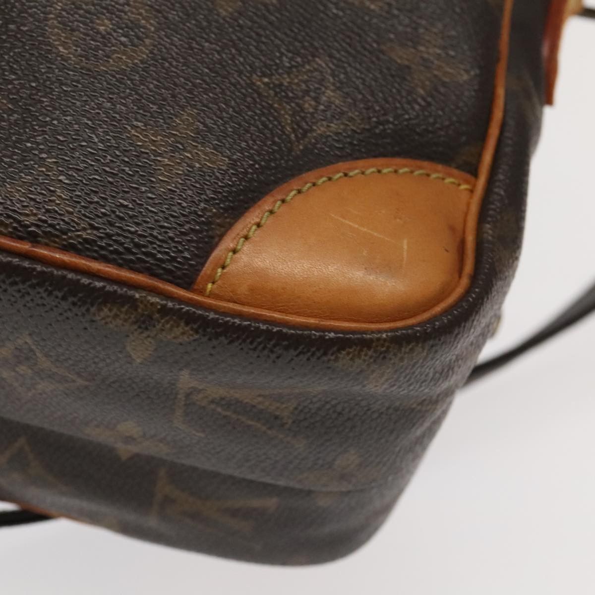 Louis Vuitton Amazon Brown Canvas Clutch Bag (Pre-Owned) Size ONE SIZE - 9 Thumbnail