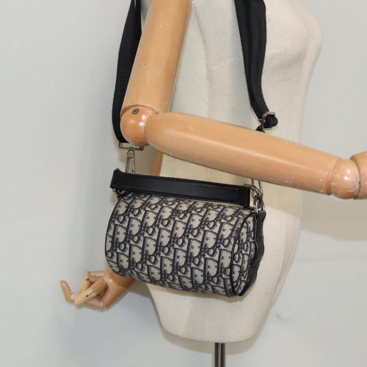 Dior Trotter Navy Canvas Shoulder Bag (Pre-Owned) Size ONE SIZE - 16 Thumbnail