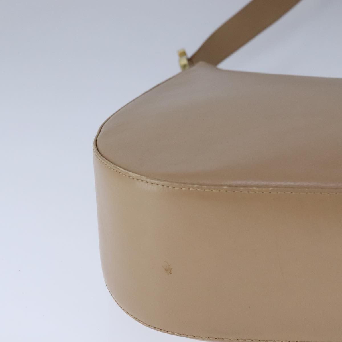 Salvatore Ferragamo Beige Leather Shoulder Bag (Pre-Owned) Size ONE SIZE - 7 Thumbnail