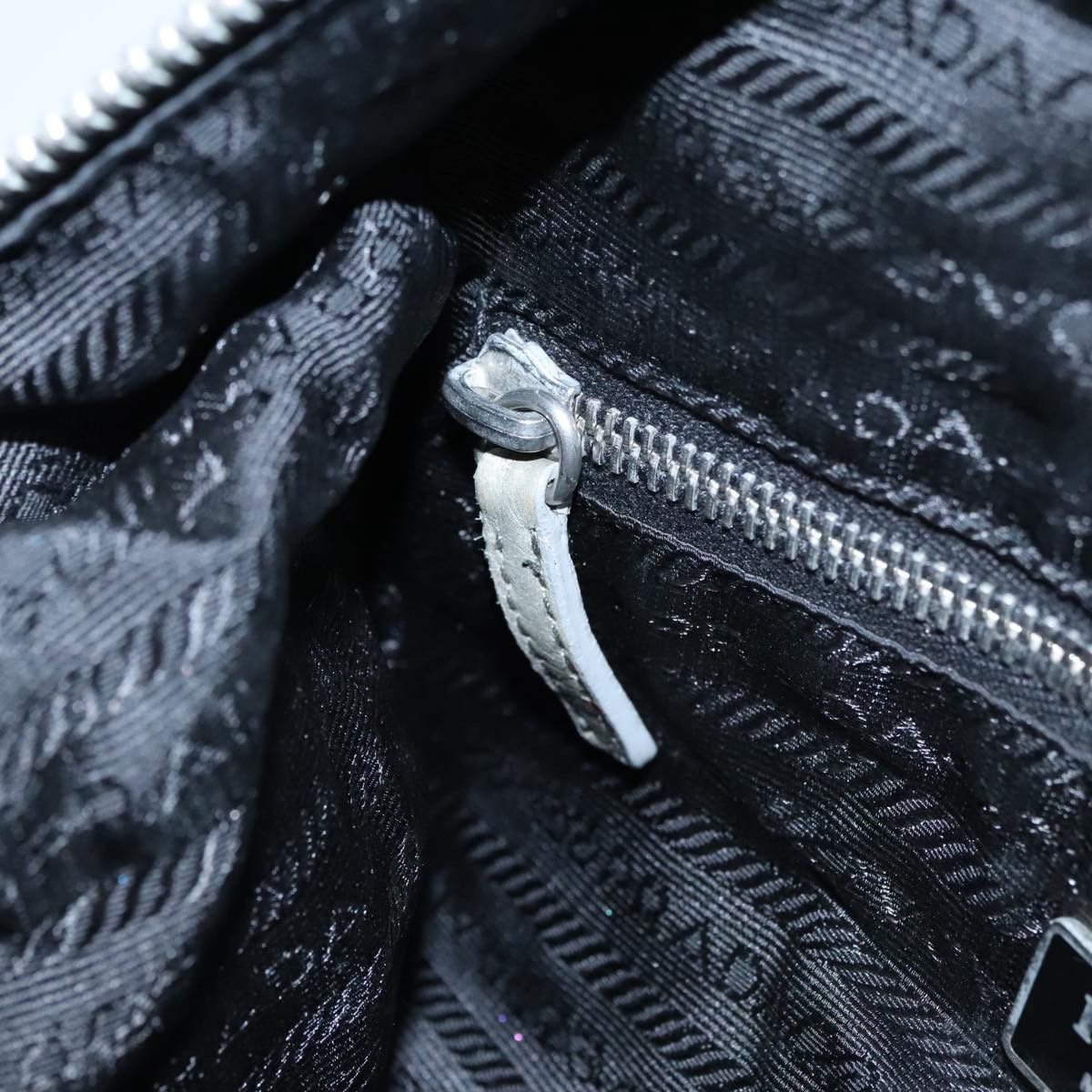 Prada Grey Leather Shoulder Bag (Pre-Owned) Size ONE SIZE - 12 Thumbnail