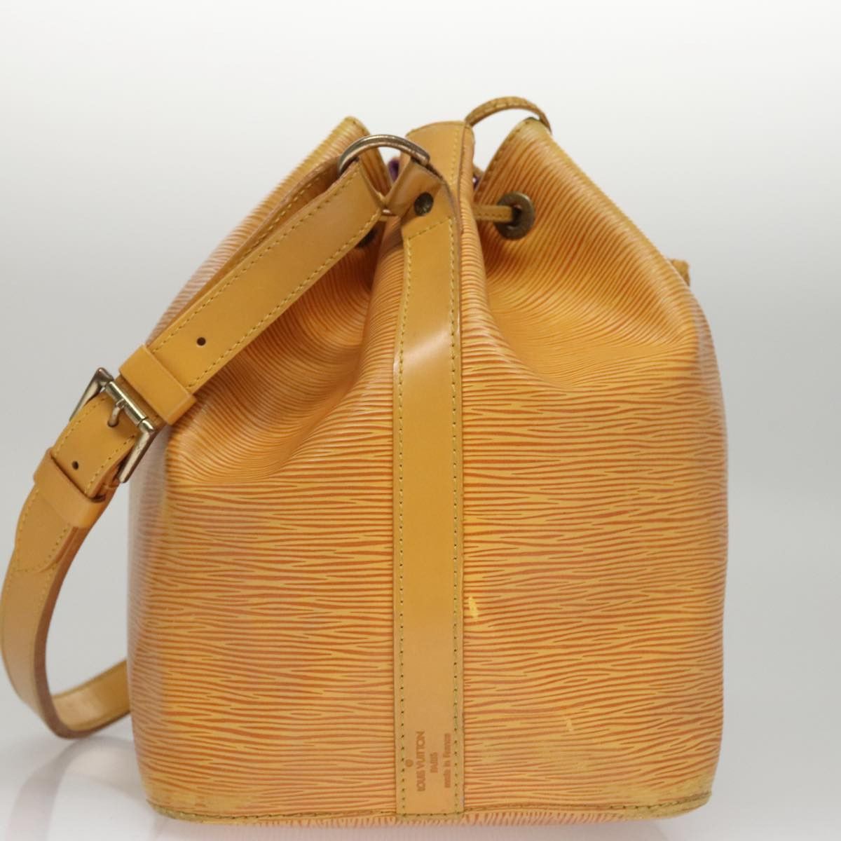 Louis Vuitton Noé Pm Camel Leather Shoulder Bag (Pre-Owned) Size ONE SIZE - 4 Thumbnail