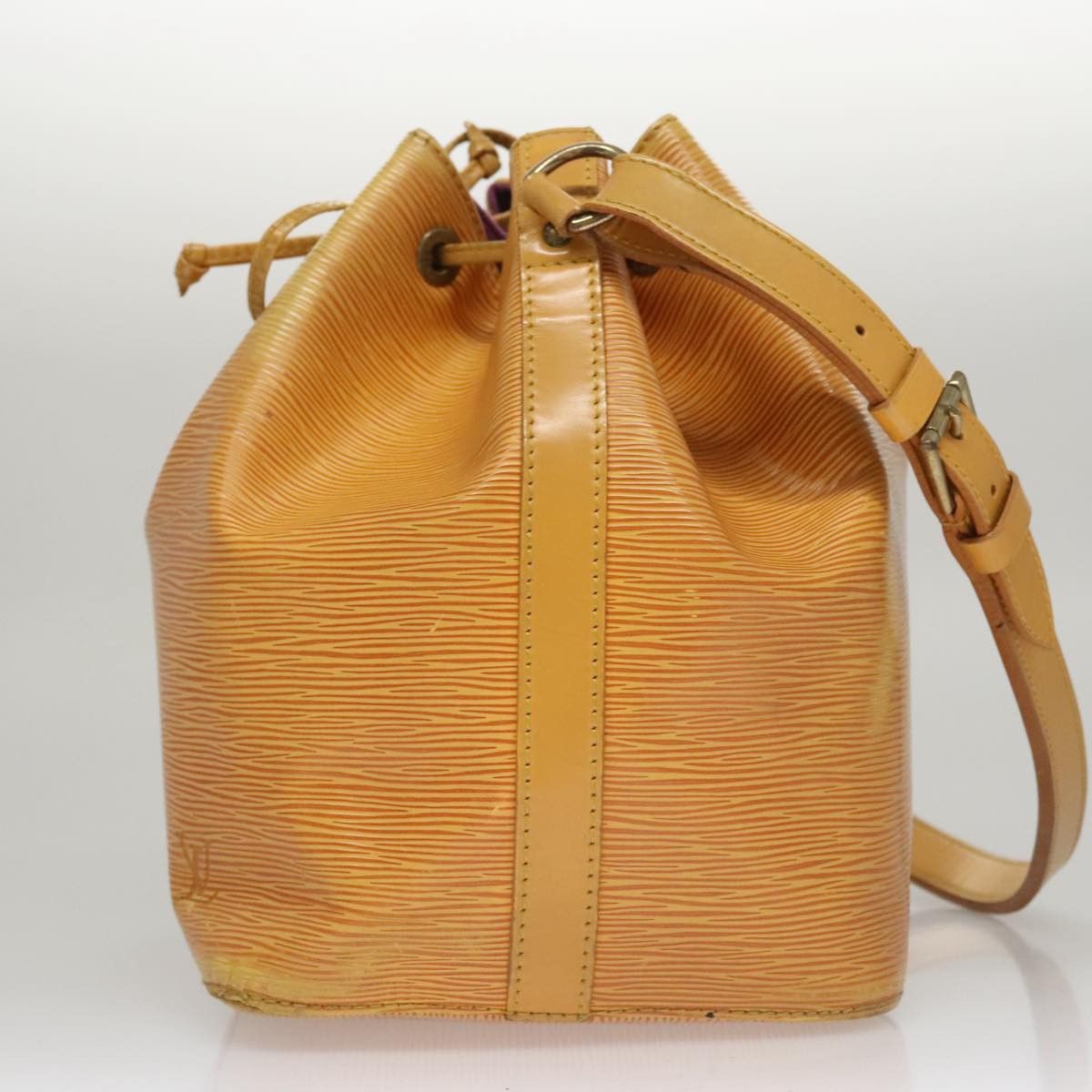 Louis Vuitton Noé Pm Camel Leather Shoulder Bag (Pre-Owned) Size ONE SIZE - 3 Thumbnail
