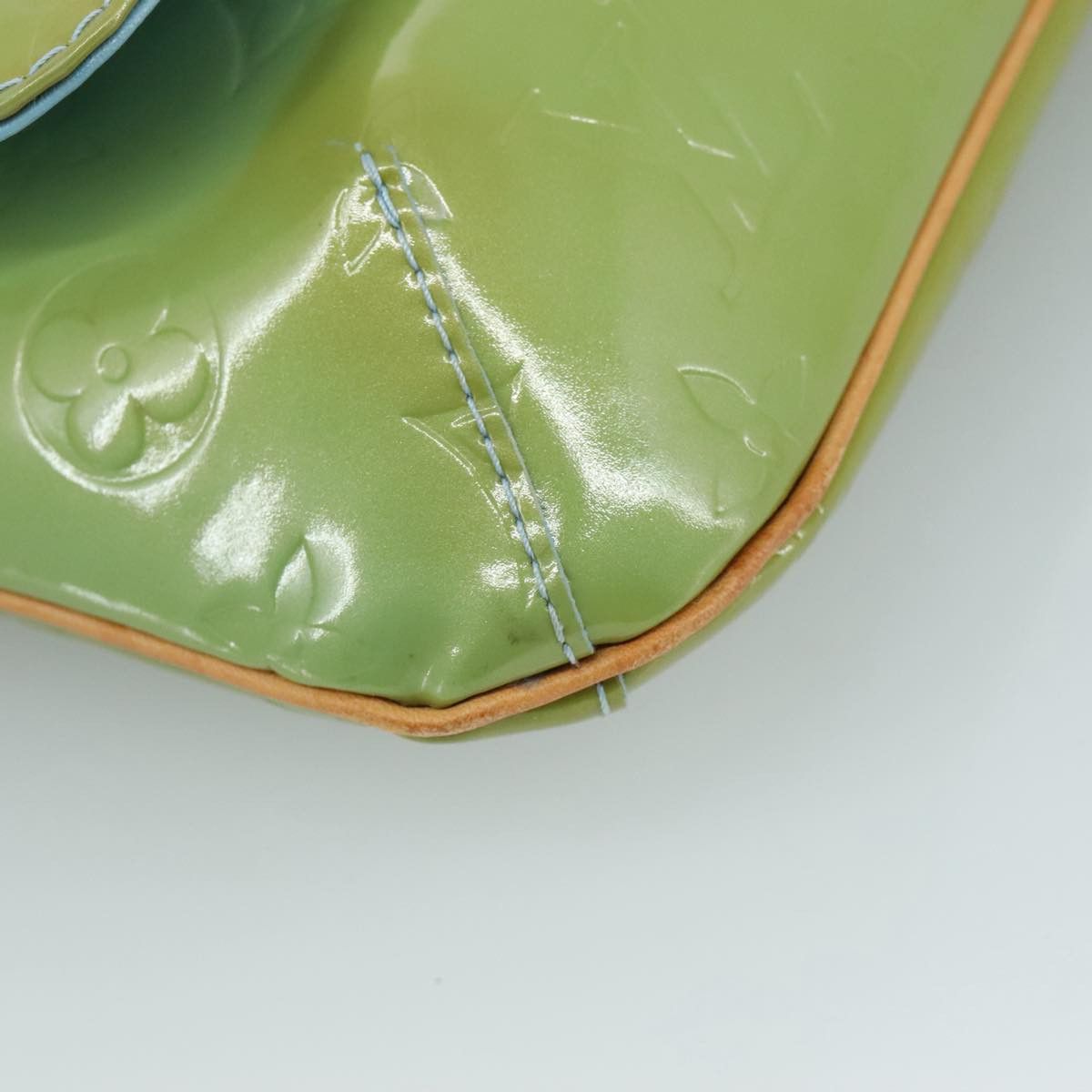 Louis Vuitton Thompson Street Green Patent Leather Shoulder Bag Size ONE SIZE - 8 Thumbnail