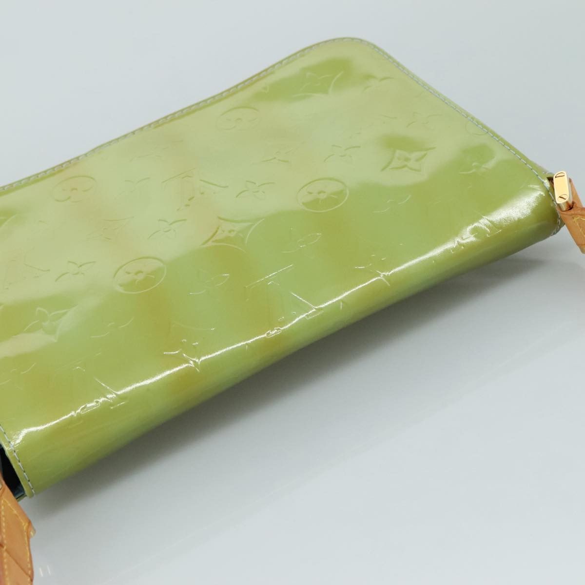 Louis Vuitton Thompson Street Green Patent Leather Shoulder Bag Size ONE SIZE - 5 Thumbnail