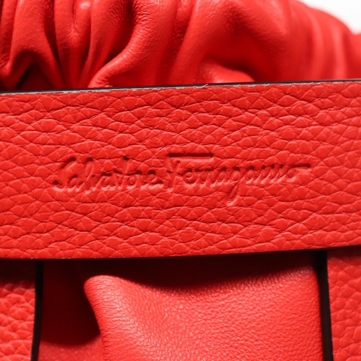 Salvatore Ferragamo Red Leather Shoulder Bag (Pre-Owned) Size ONE SIZE - 13 Thumbnail