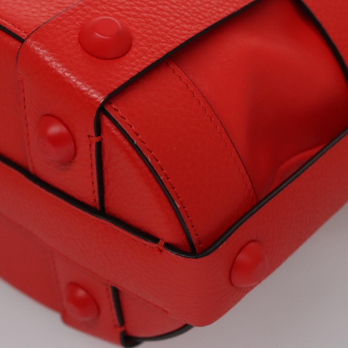 Salvatore Ferragamo Red Leather Shoulder Bag (Pre-Owned) Size ONE SIZE - 8 Thumbnail