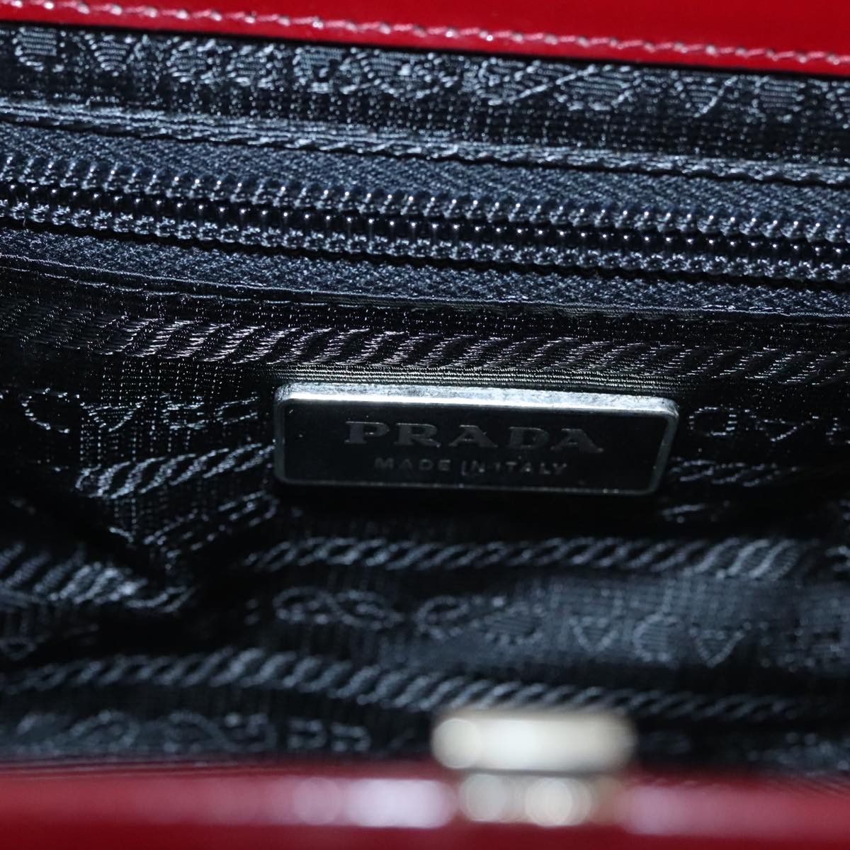 Prada Burgundy Patent Leather Handbag (Pre-Owned) Size ONE SIZE - 15 Thumbnail