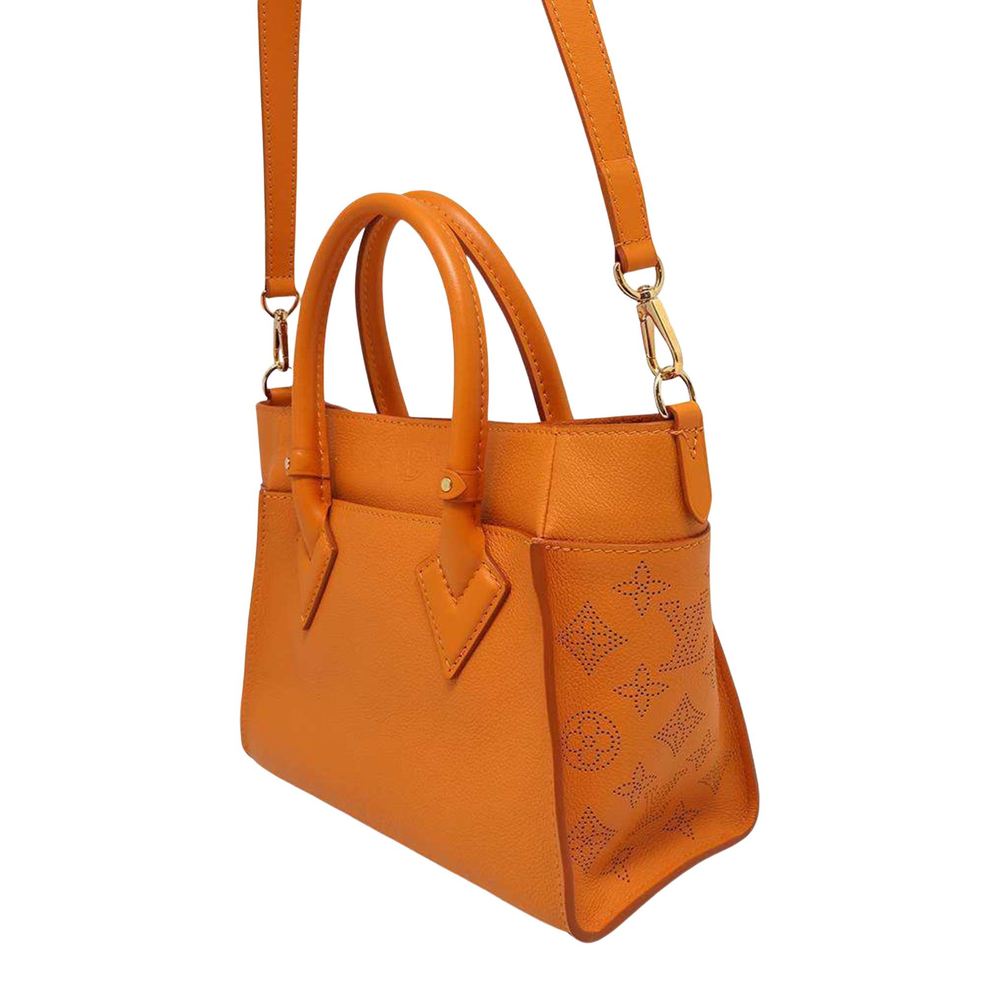 Louis Vuitton Louis Vuitton On my Side handbag Size ONE SIZE - 2 Thumbnail