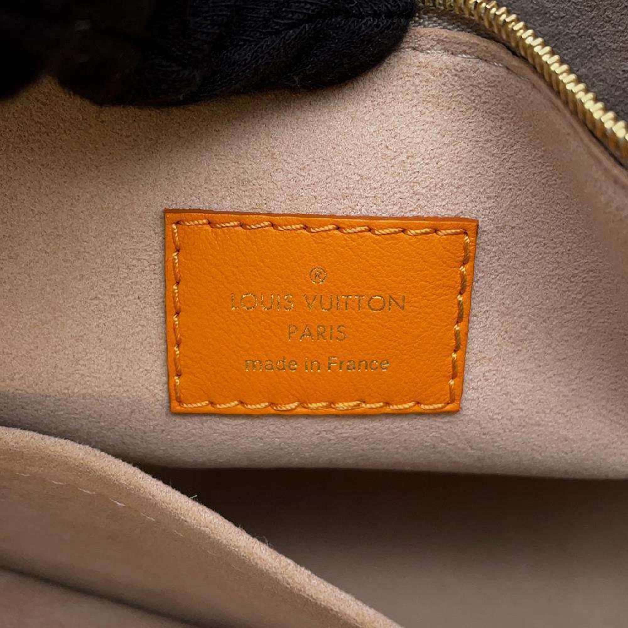 Louis Vuitton Louis Vuitton On my Side handbag Size ONE SIZE - 12 Thumbnail