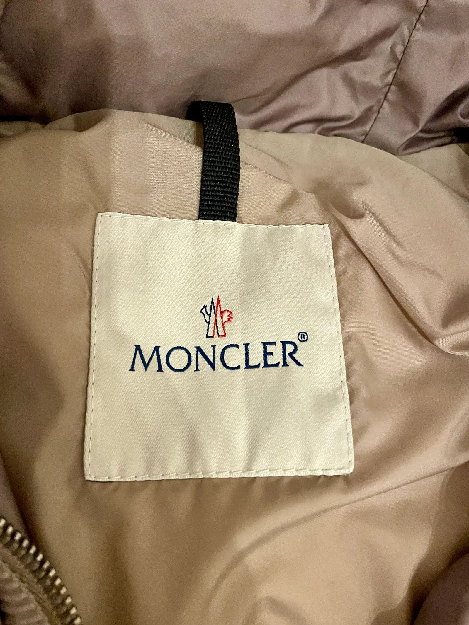 Moncler Moncler Down Jacket Size S / US 4 / IT 40 - 2 Thumbnail