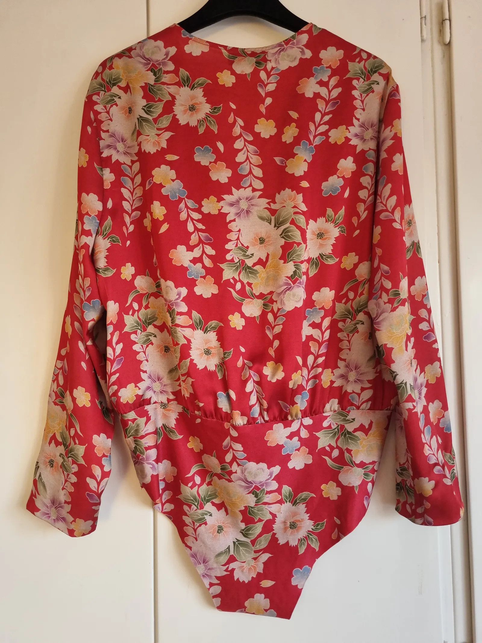 Zara Zara accesories Blouse Size M / US 6-8 / IT 42-44 - 3 Thumbnail
