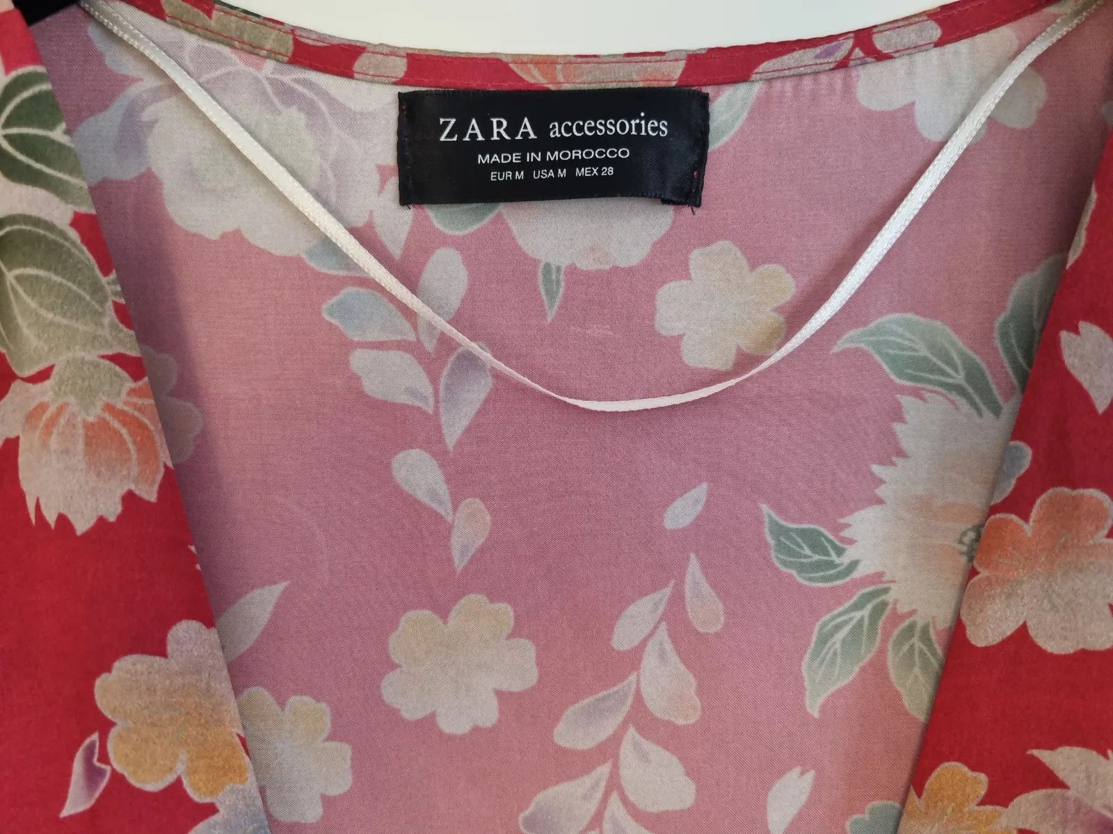 Zara Zara accesories Blouse Size M / US 6-8 / IT 42-44 - 2 Thumbnail