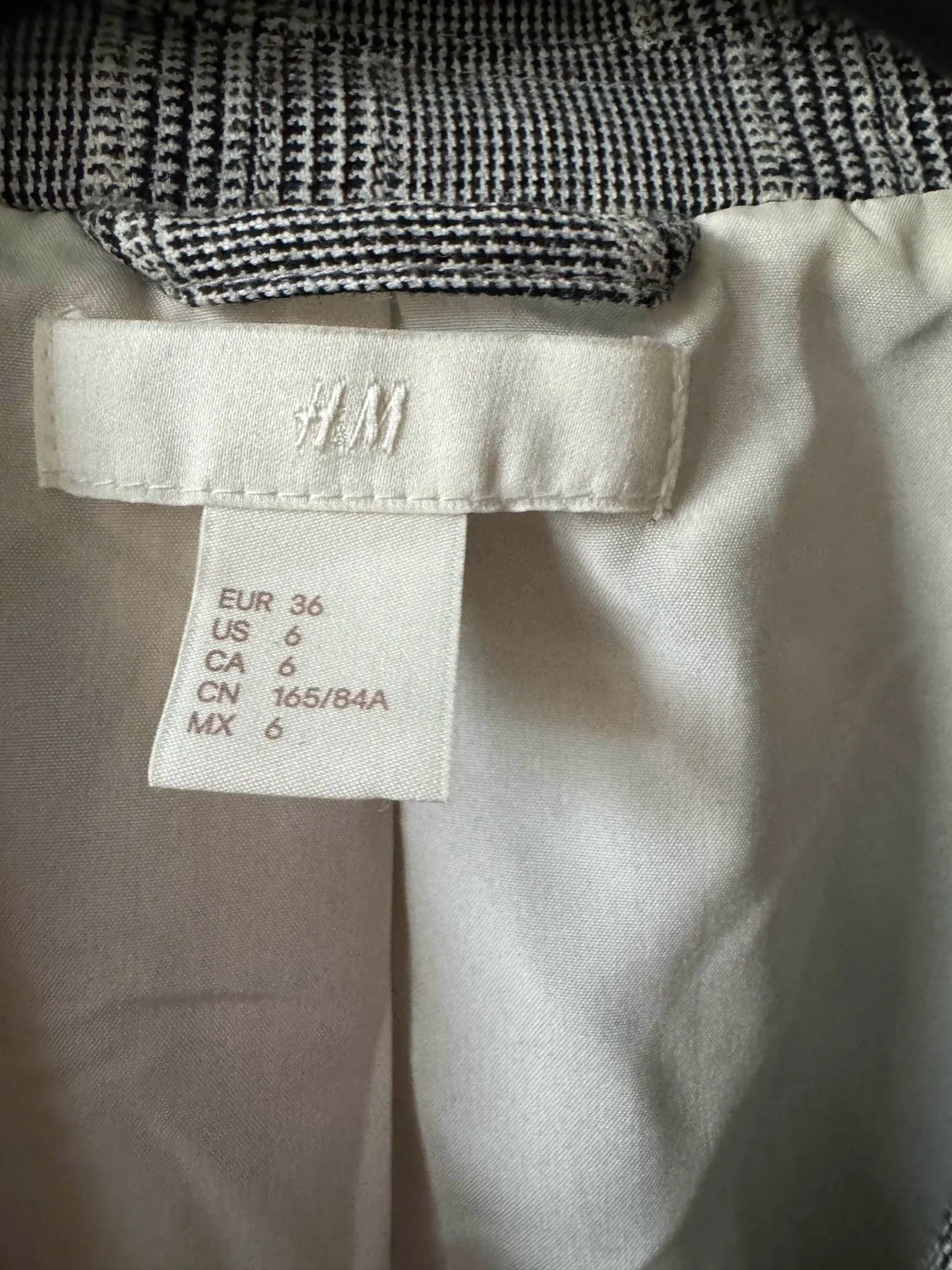 H&M H&M Blazer Size XS / US 0-2 / IT 36-38 - 2 Thumbnail