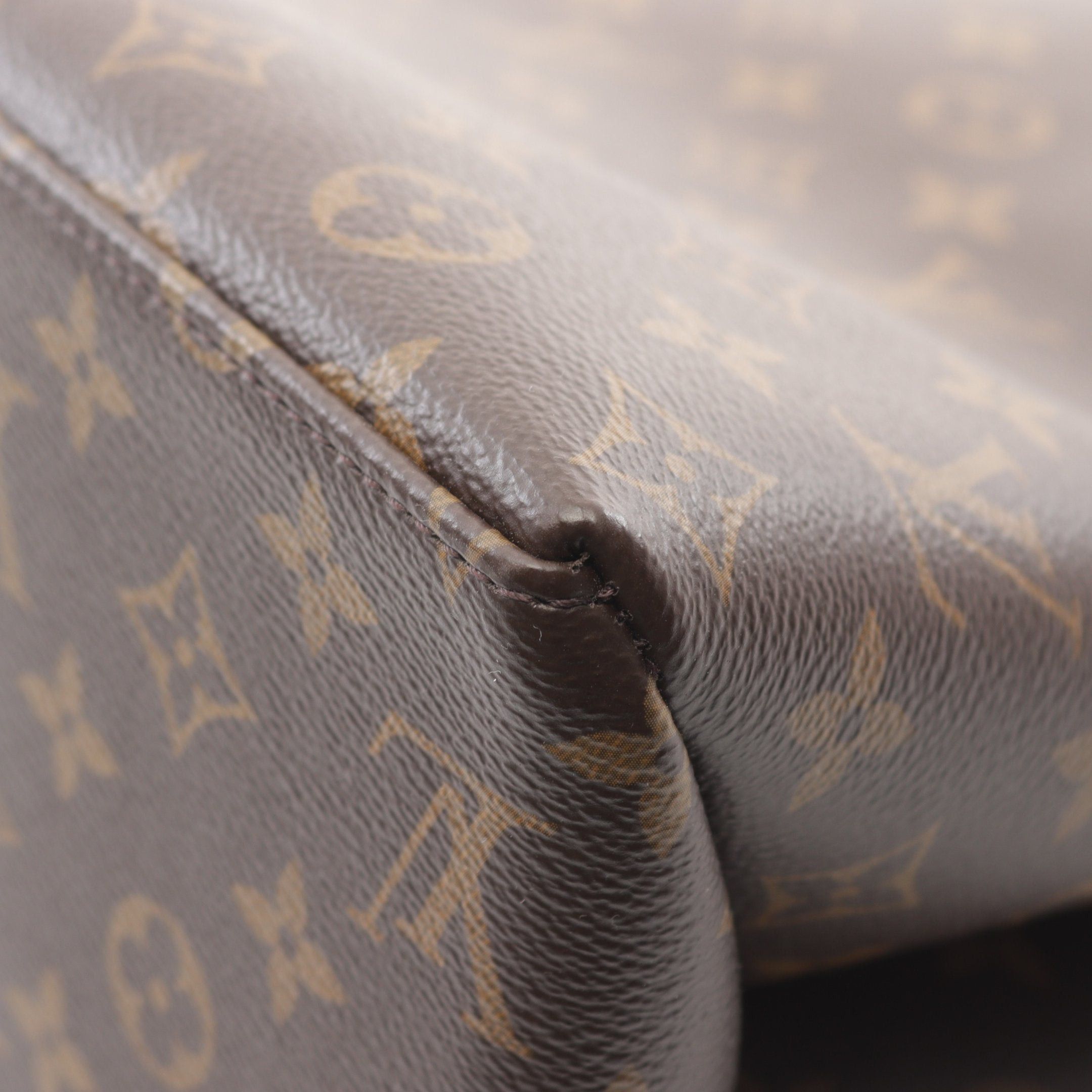 Louis Vuitton Louis Vuitton Petit Palais Mm Monogram Handbag Leather Brown Size ONE SIZE - 5 Thumbnail