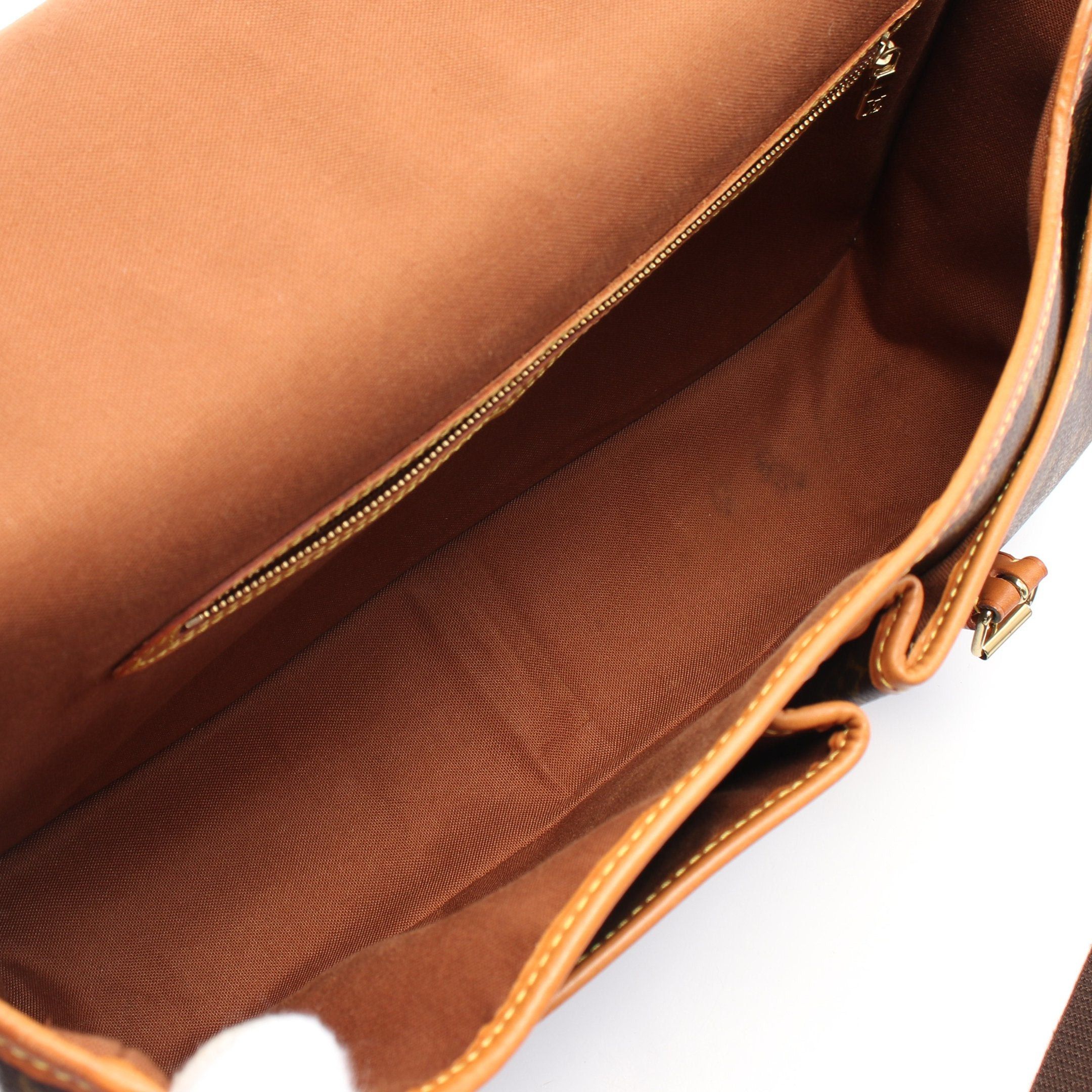 Louis Vuitton Louis Vuitton Gibeciere Gm Monogram Shoulder Bag Leather Brown Size ONE SIZE - 3 Thumbnail