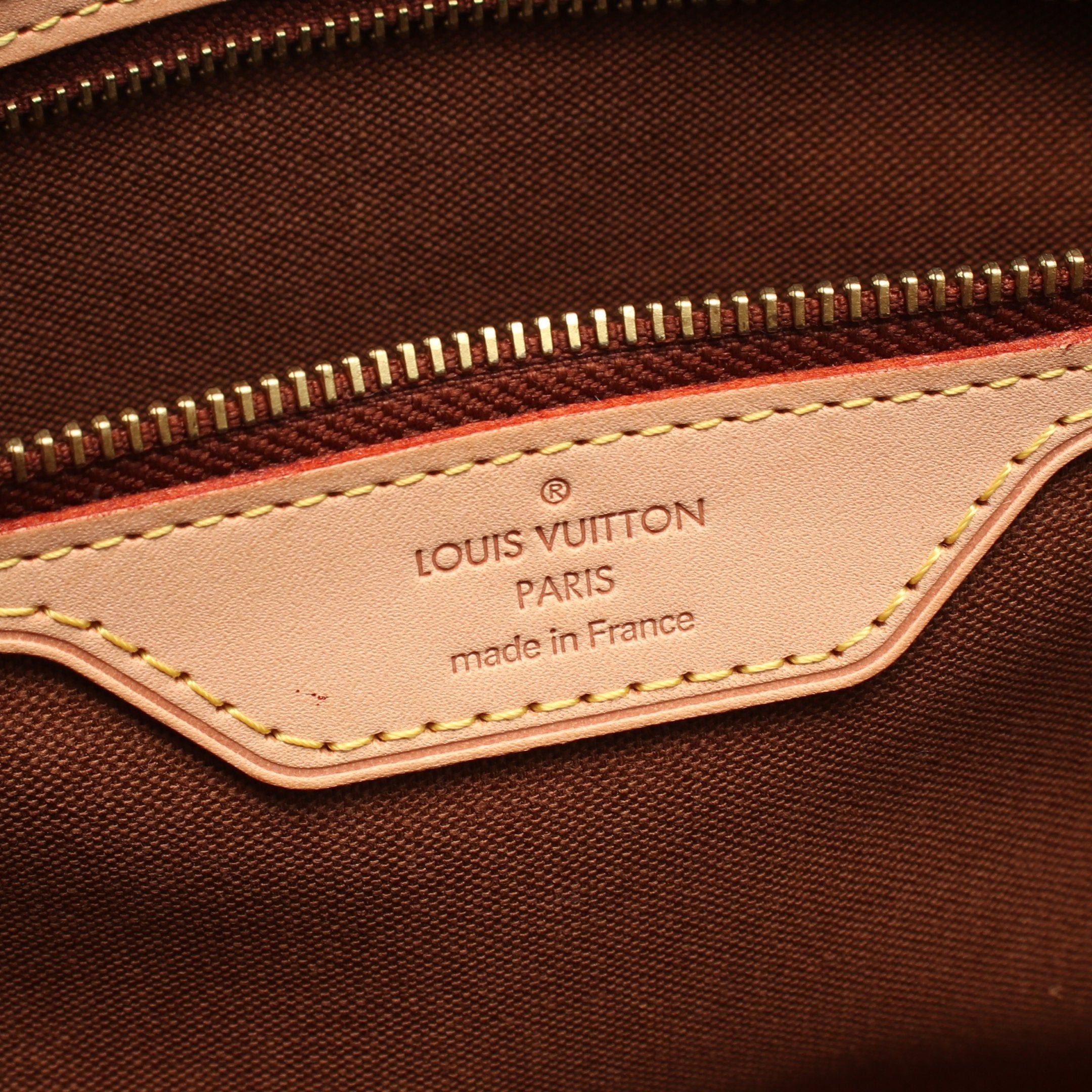 Louis Vuitton Louis Vuitton Batignolles Horizontal Monogram Shoulder Bag Leather Brown Size ONE SIZE - 4 Thumbnail