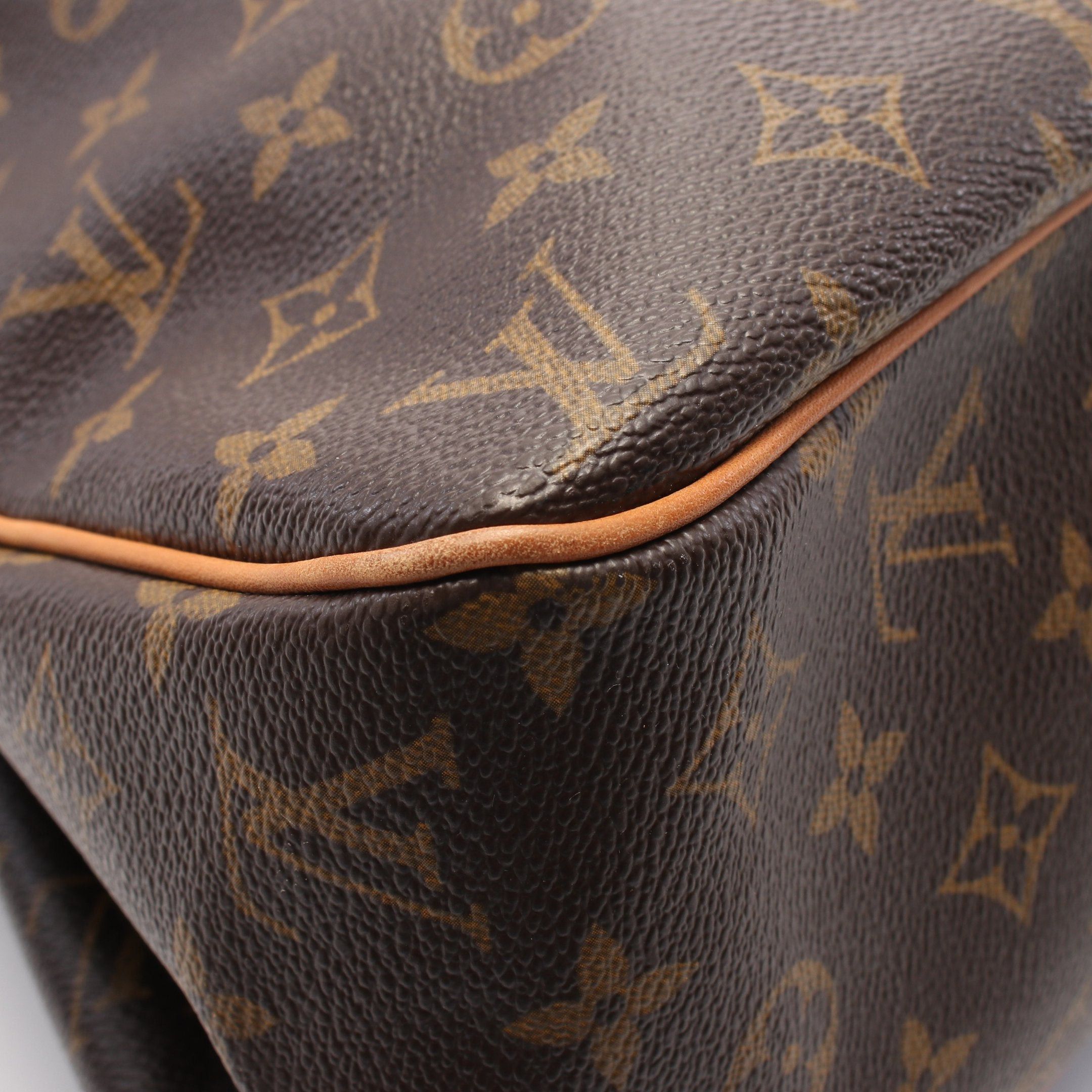 Louis Vuitton Louis Vuitton Batignolles Horizontal Monogram Shoulder Bag Leather Brown Size ONE SIZE - 6 Thumbnail