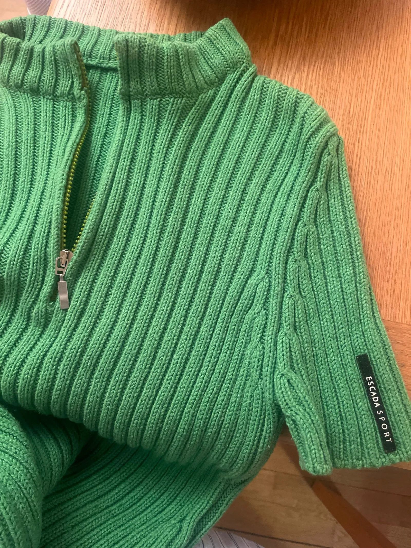 Escada Escada Top Size L / US 10 / IT 46 - 2 Thumbnail