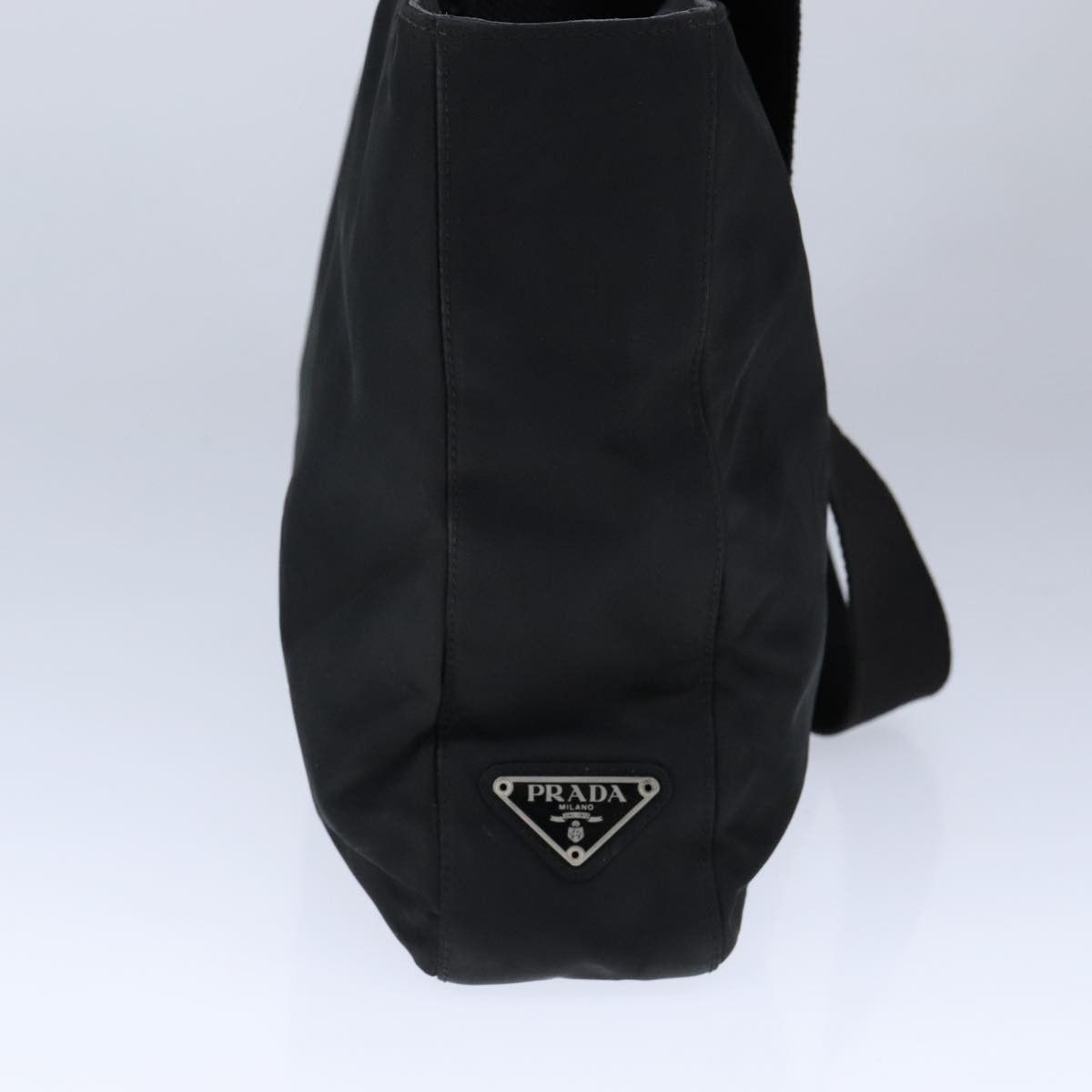 Prada Saffiano Black Synthetic Handbag (Pre-Owned) Size ONE SIZE - 3 Thumbnail