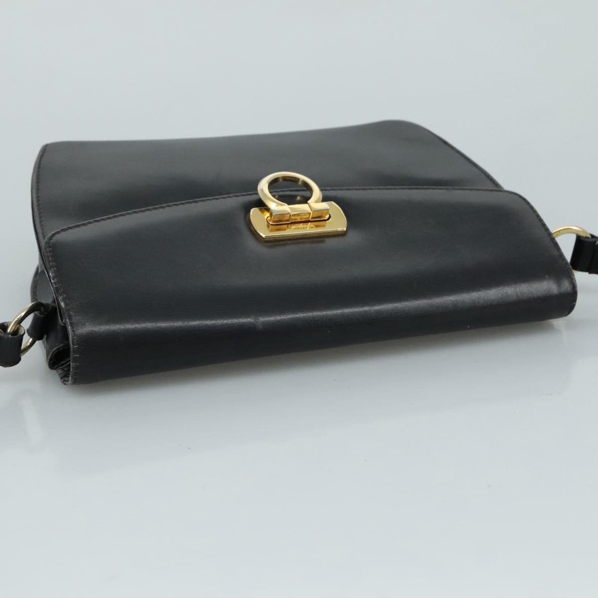Salvatore Ferragamo Gancini Black Leather Shoulder Bag (Pre-Owned) Size ONE SIZE - 5 Thumbnail