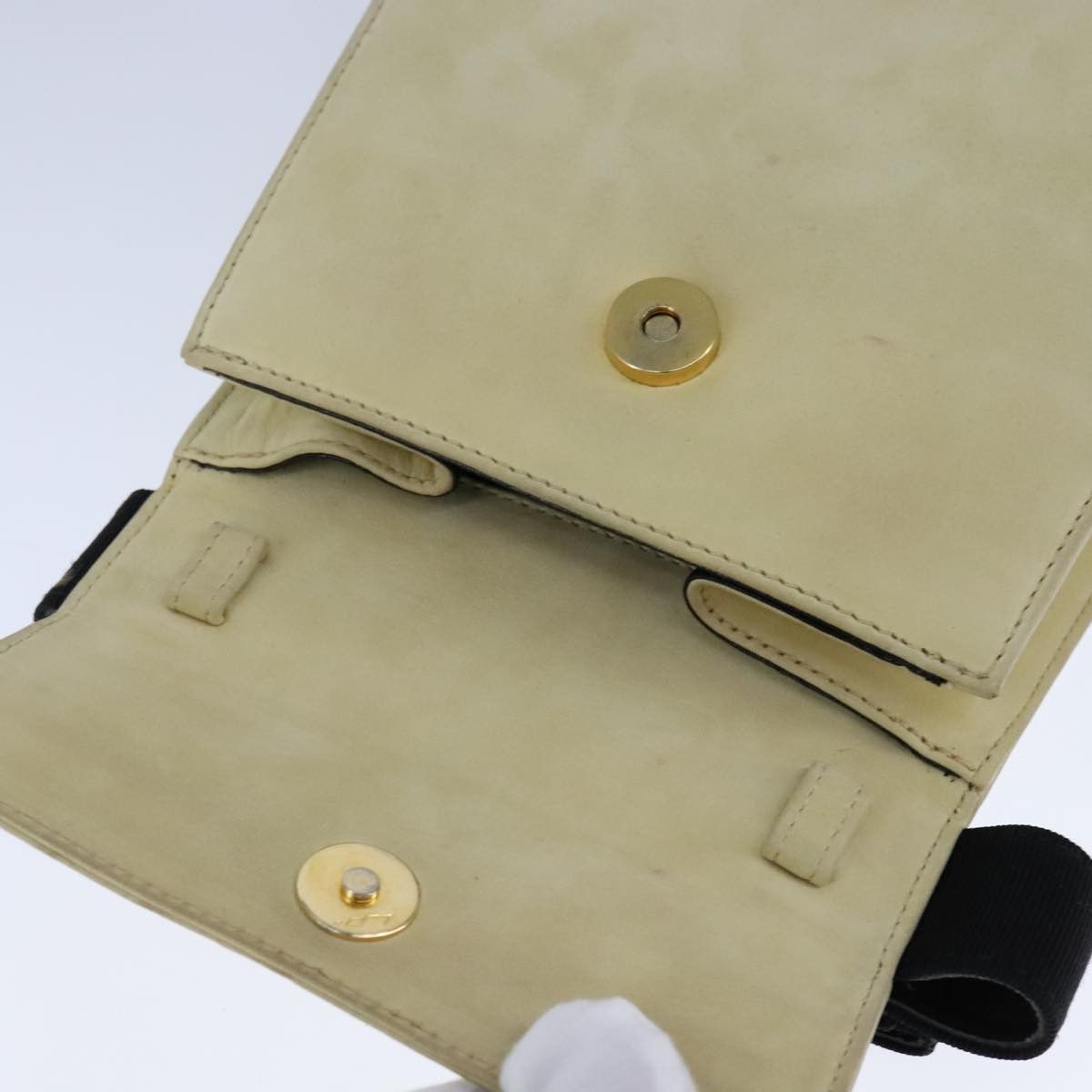 Salvatore Ferragamo Vara Beige Suede Handbag (Pre-Owned) Size ONE SIZE - 19 Thumbnail
