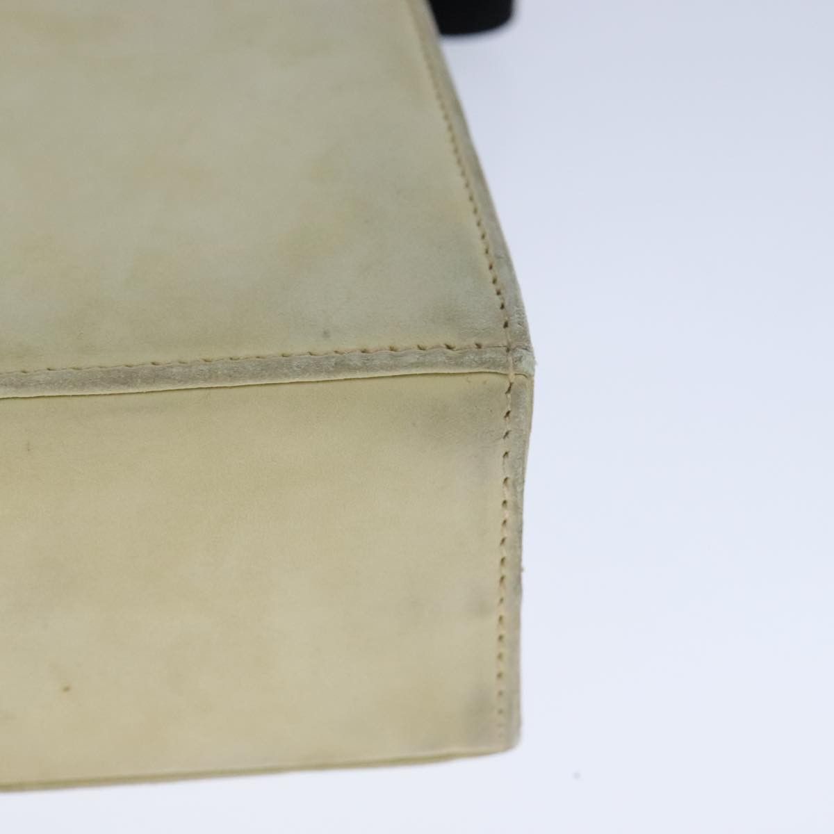 Salvatore Ferragamo Vara Beige Suede Handbag (Pre-Owned) Size ONE SIZE - 7 Thumbnail