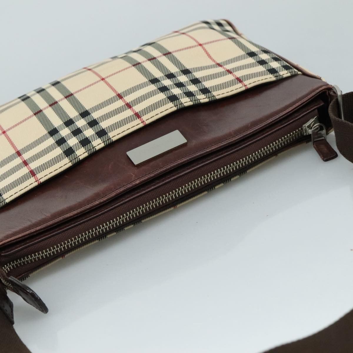 Burberry Nova Check Beige Canvas Shoulder Bag (Pre-Owned) Size ONE SIZE - 15 Thumbnail