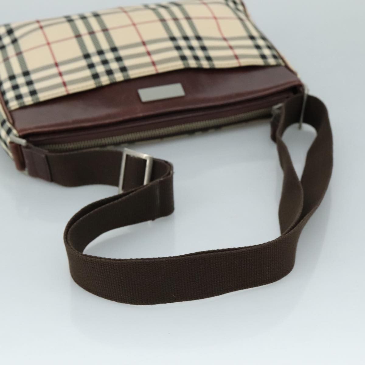 Burberry Nova Check Beige Canvas Shoulder Bag (Pre-Owned) Size ONE SIZE - 4 Thumbnail
