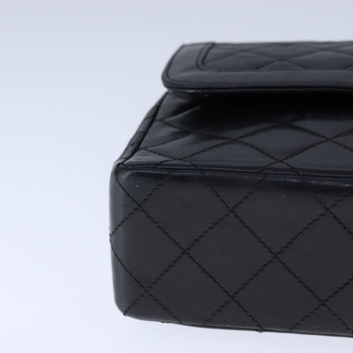 Chanel Double Flap Black Leather Shoulder Bag (Pre-Owned) Size ONE SIZE - 6 Thumbnail