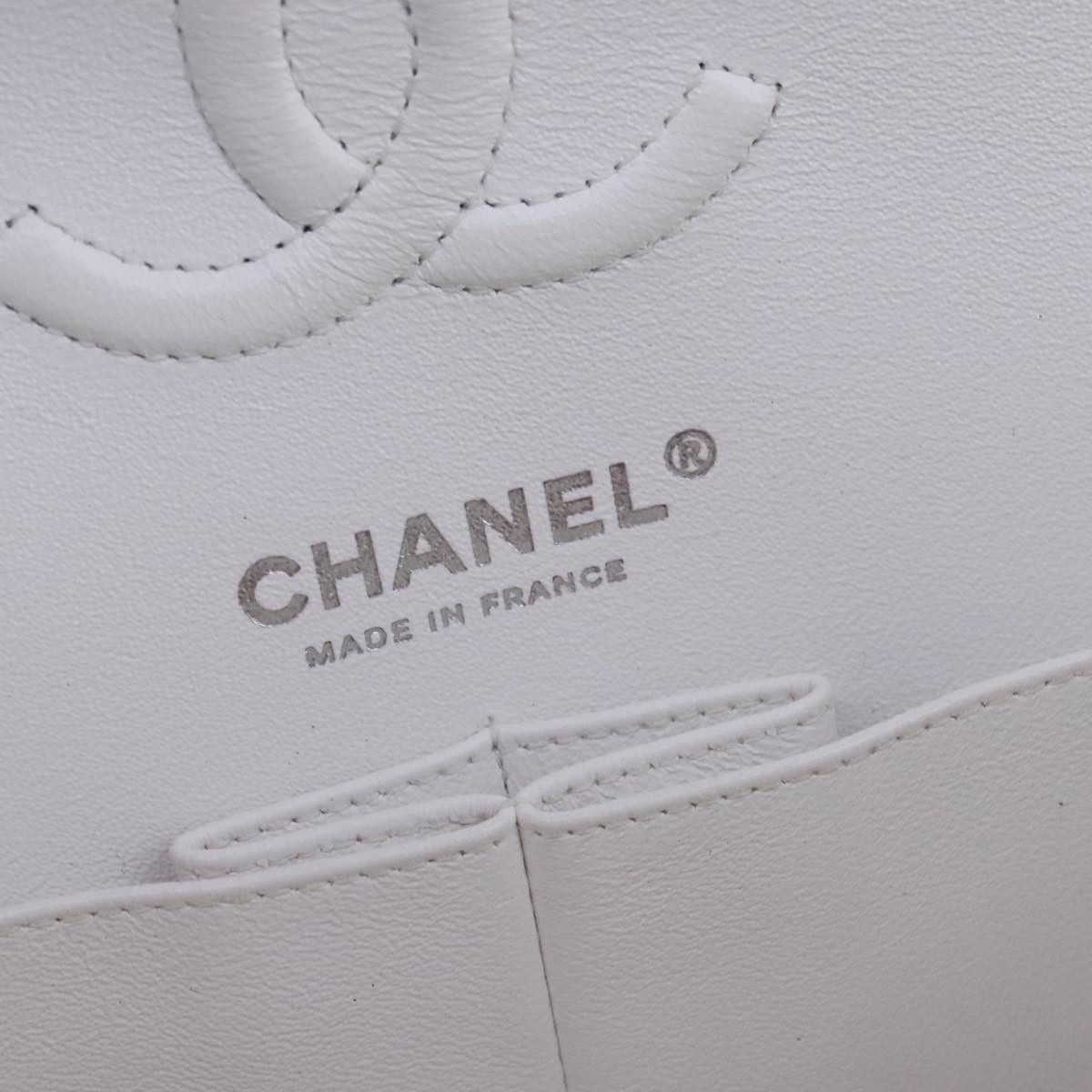 Chanel Timeless White Leather Shoulder Bag (Pre-Owned) Size ONE SIZE - 16 Thumbnail