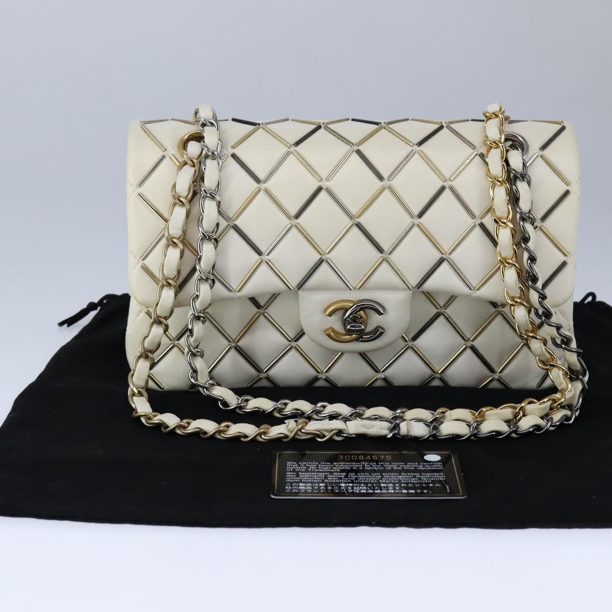Chanel Timeless White Leather Shoulder Bag (Pre-Owned) Size ONE SIZE - 17 Thumbnail