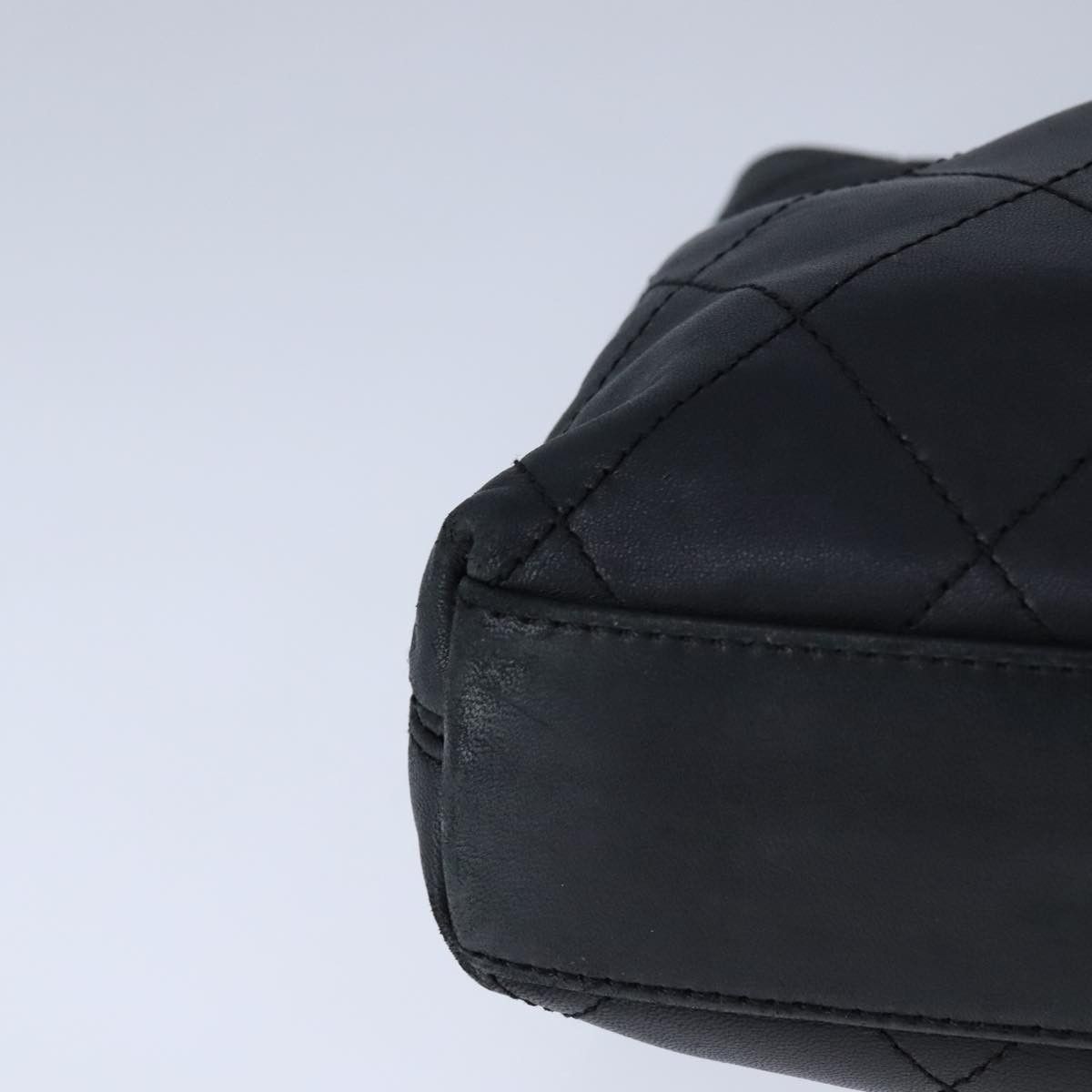Chanel Vintage Black Leather Handbag (Pre-Owned) Size ONE SIZE - 9 Thumbnail