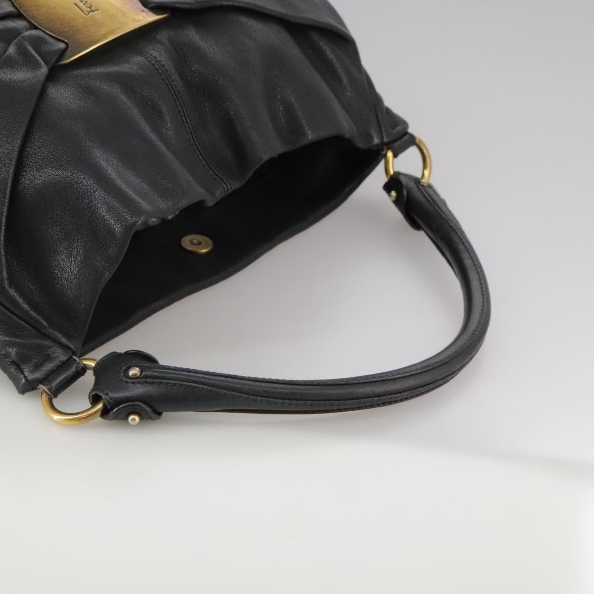 Salvatore Ferragamo Vara Black Leather Handbag (Pre-Owned) Size ONE SIZE - 5 Thumbnail