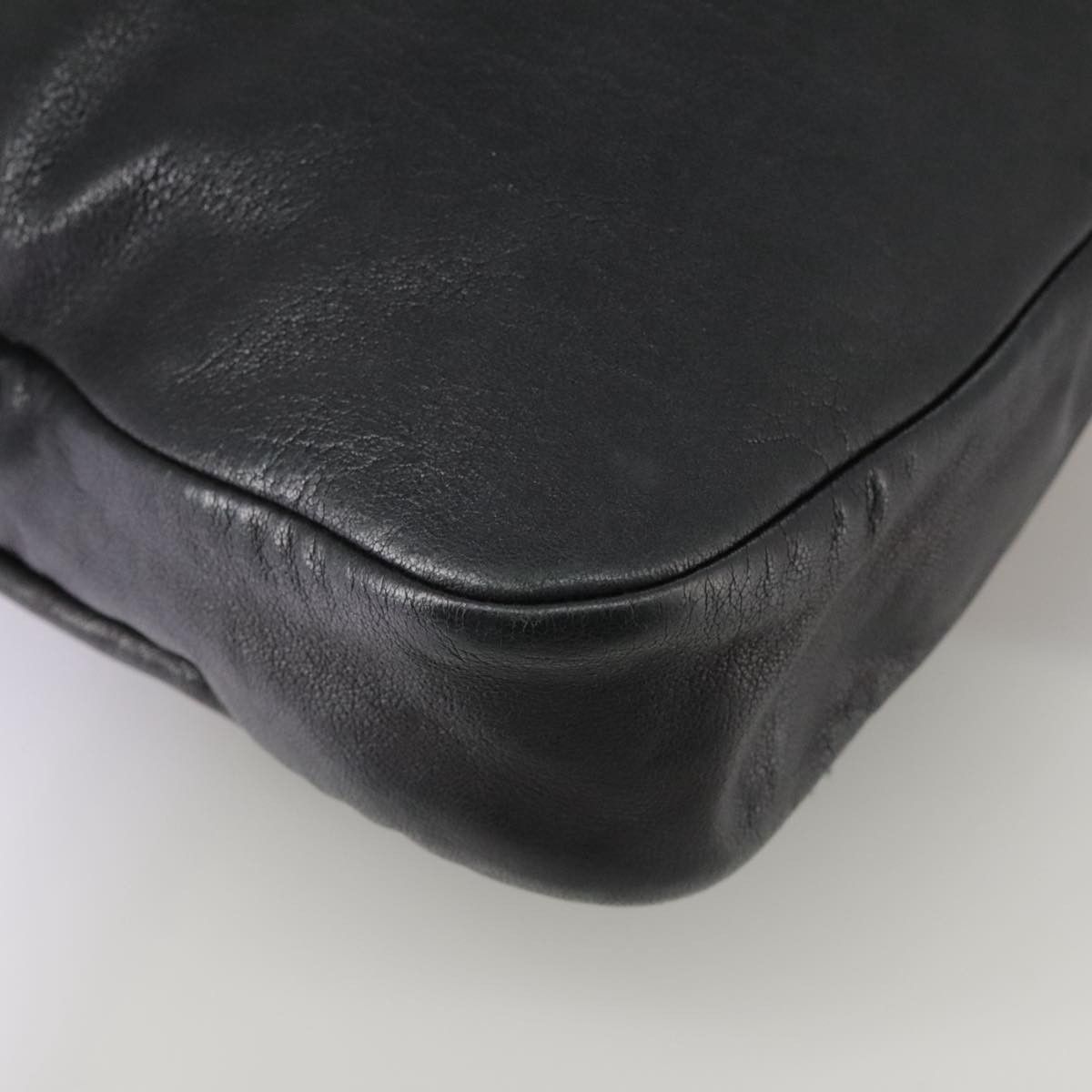 Salvatore Ferragamo Vara Black Leather Handbag (Pre-Owned) Size ONE SIZE - 9 Thumbnail