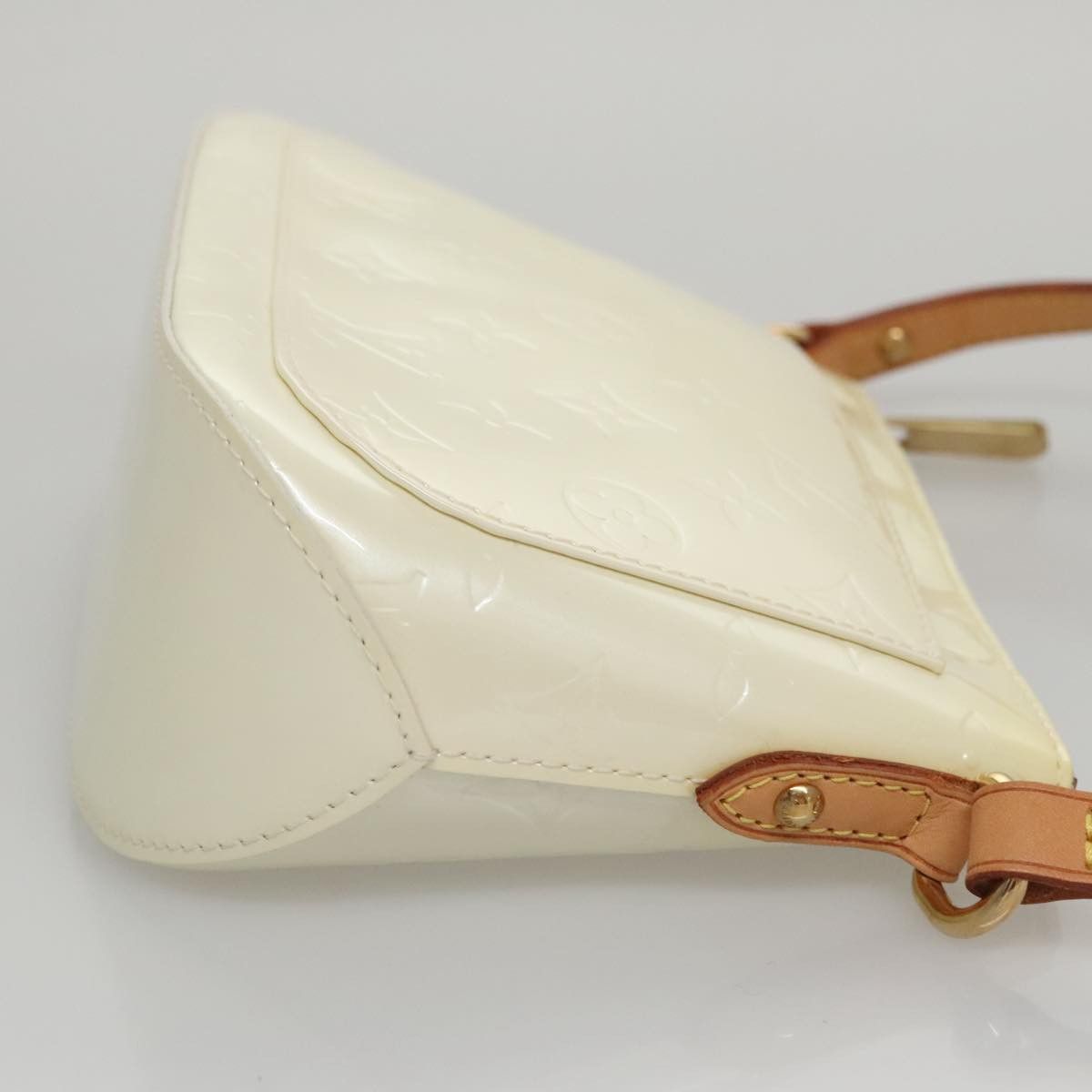 Louis Vuitton Minna White Patent Leather Shoulder Bag (Pre-Owned) Size ONE SIZE - 3 Thumbnail