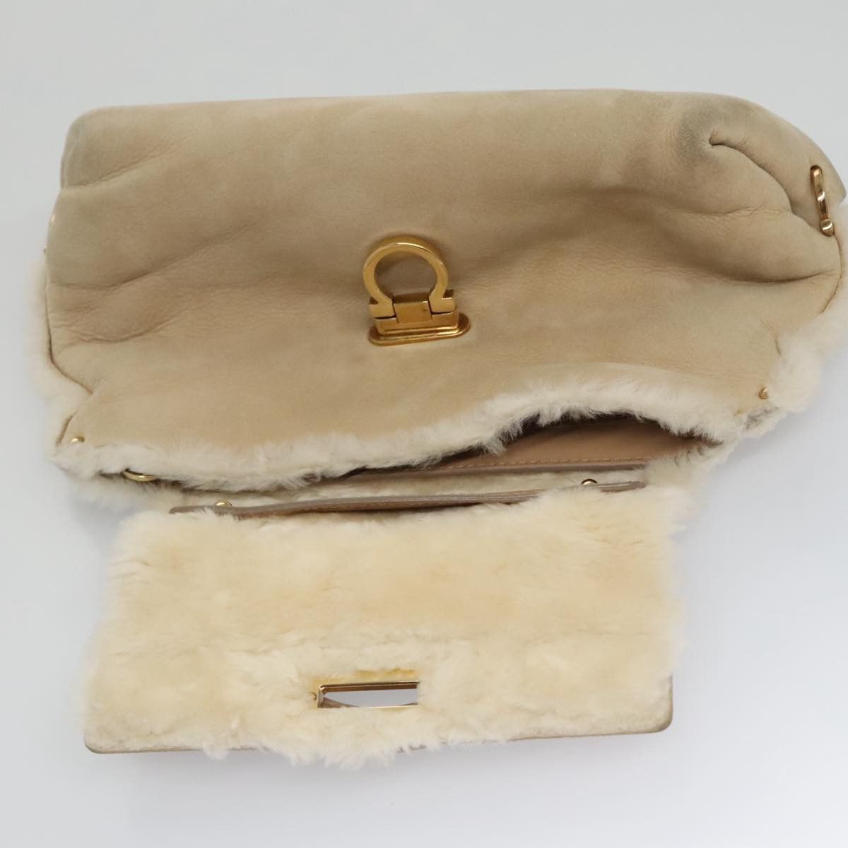 Salvatore Ferragamo Gancini Beige Suede Handbag (Pre-Owned) Size ONE SIZE - 14 Thumbnail