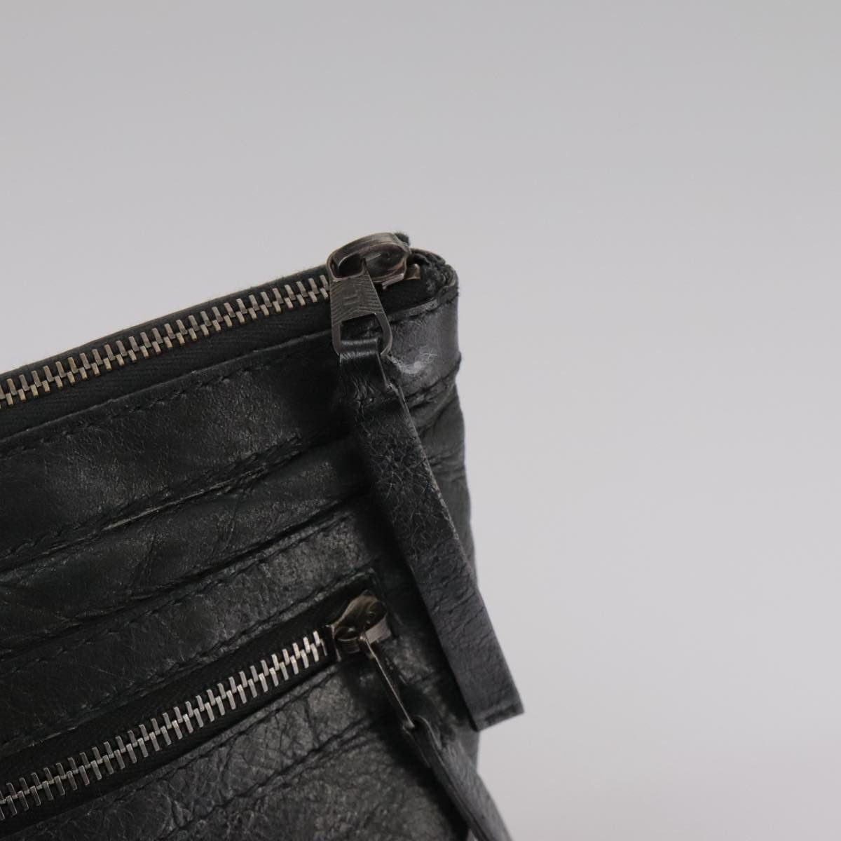 Balenciaga Clip Black Leather Clutch Bag (Pre-Owned) Size ONE SIZE - 13 Thumbnail