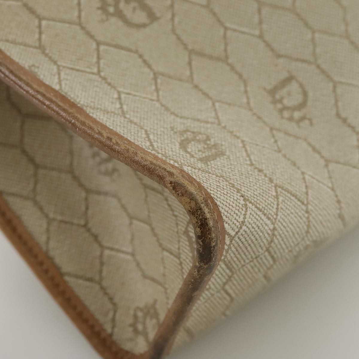 Dior Honeycomb Beige Canvas Clutch Bag (Pre-Owned) Size ONE SIZE - 5 Thumbnail