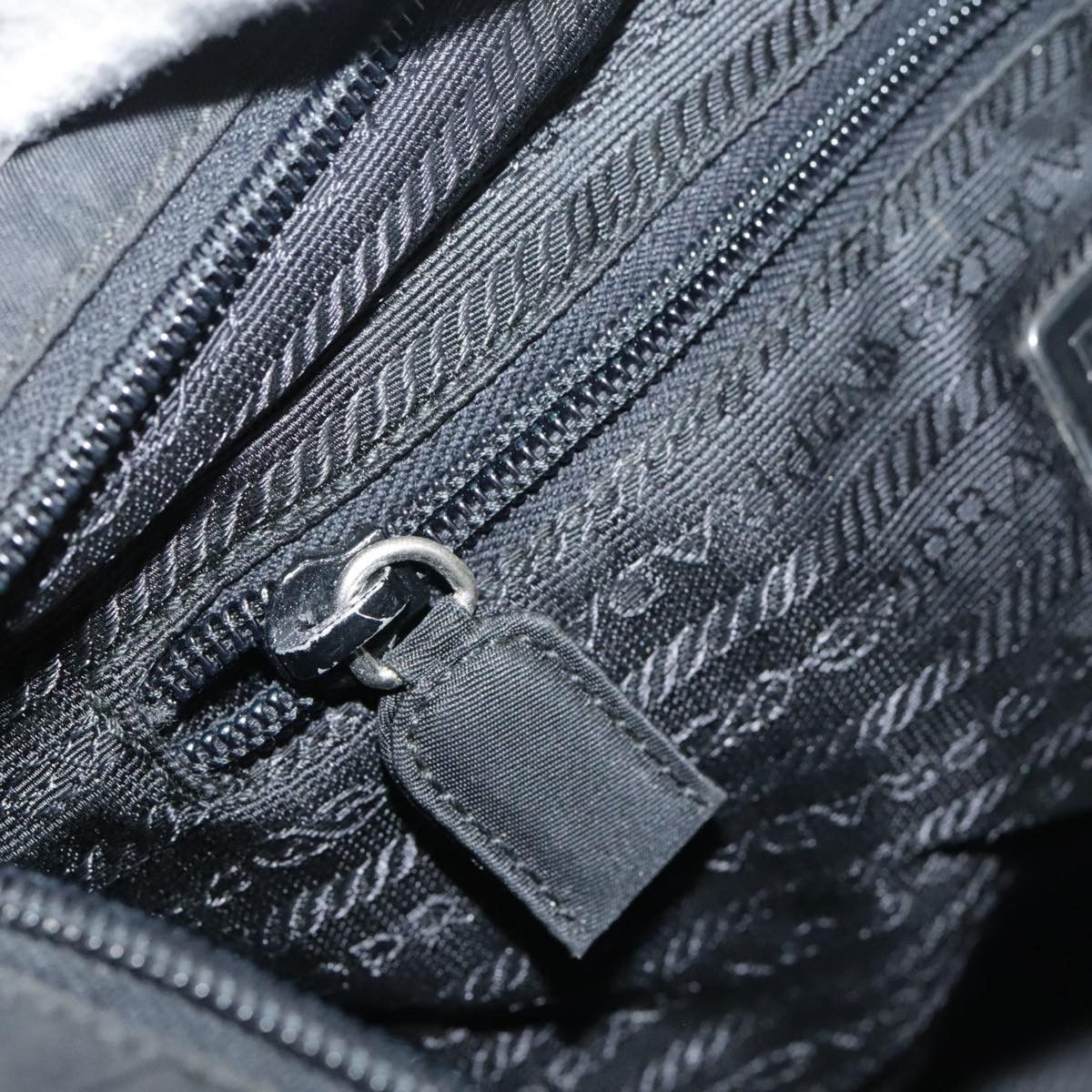 Prada Black Synthetic Shoulder Bag (Pre-Owned) Size ONE SIZE - 20 Thumbnail