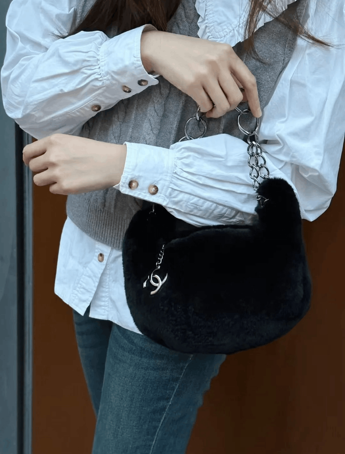 Chanel Chanel Coco Mark Pendant Rabbit Fur Chain Shoulder Bag Size ONE SIZE - 3 Thumbnail