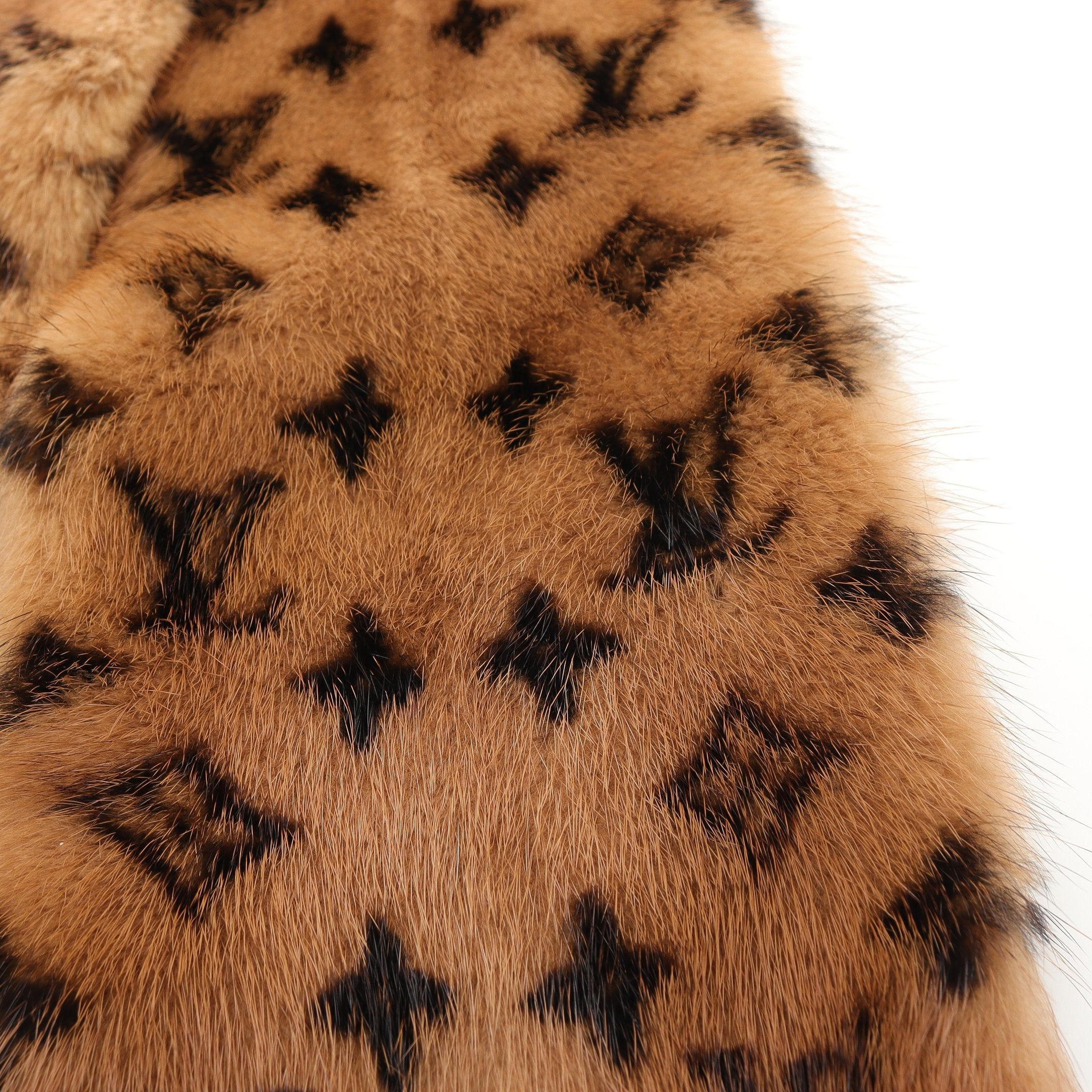 Louis Vuitton Louis Vuitton Écharpe Vizon Scarf Mink Fur Brown Black Size ONE SIZE - 3 Thumbnail