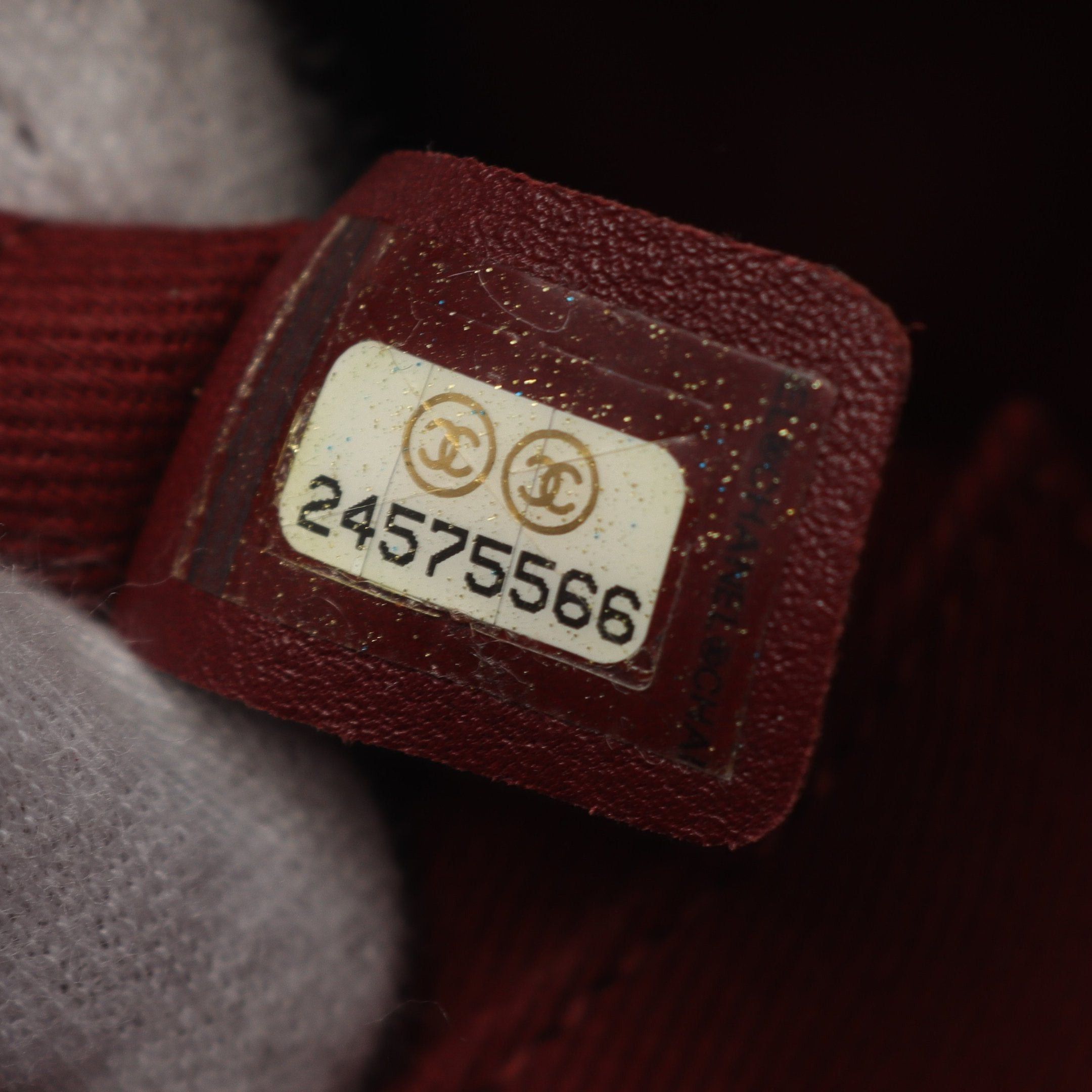 Chanel Chanel Matelasse Vanity Bag Chain Shoulder Leather Bordeaux Antique Gold Hardware Size ONE SIZE - 5 Thumbnail