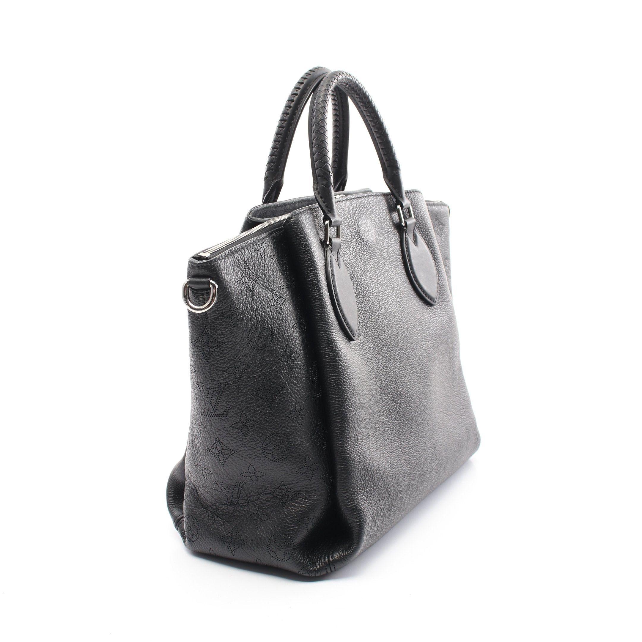 Louis Vuitton Louis Vuitton Omea Haumea Mahina Noir Handbag Leather Black Size ONE SIZE - 2 Thumbnail