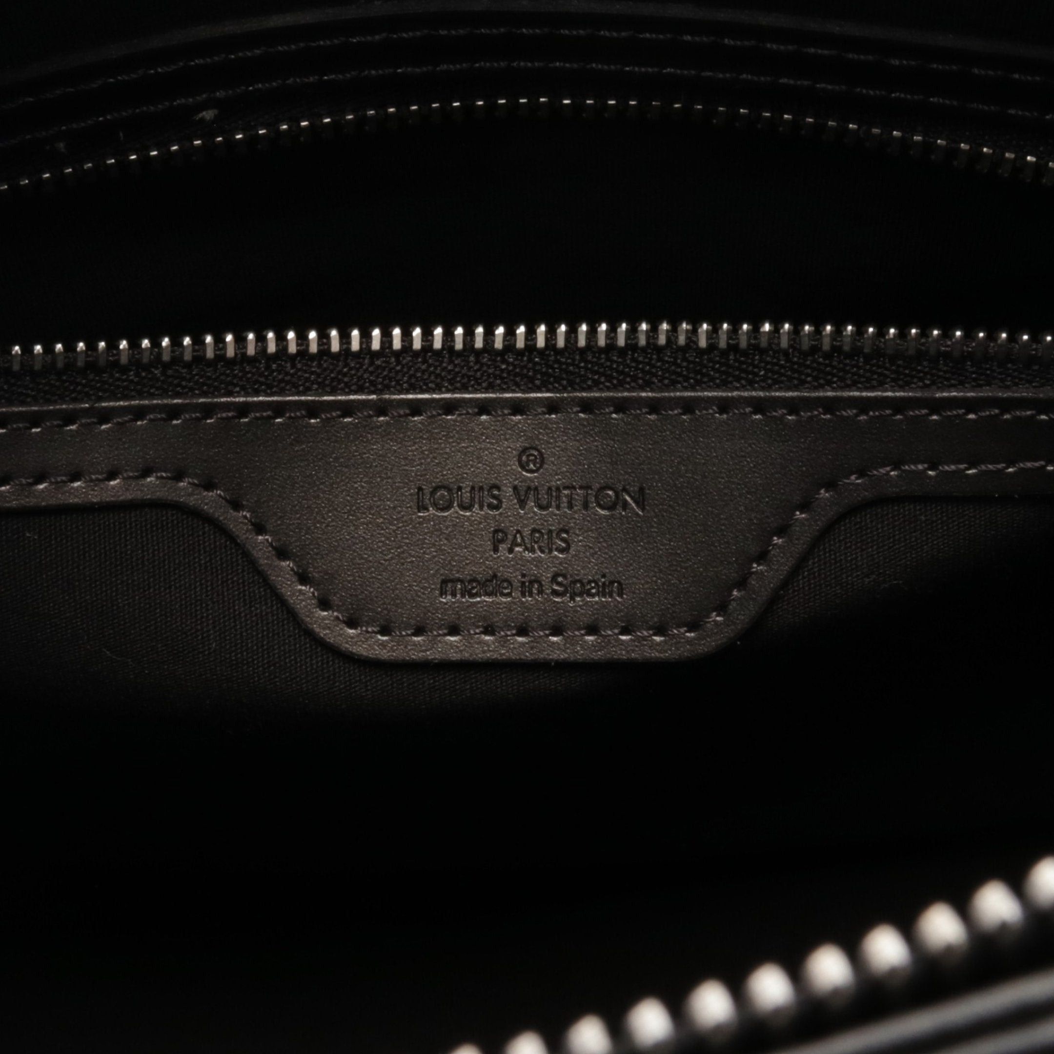 Louis Vuitton Louis Vuitton Stockton Monogram Mat Noir Handbag Leather Black Size ONE SIZE - 4 Thumbnail