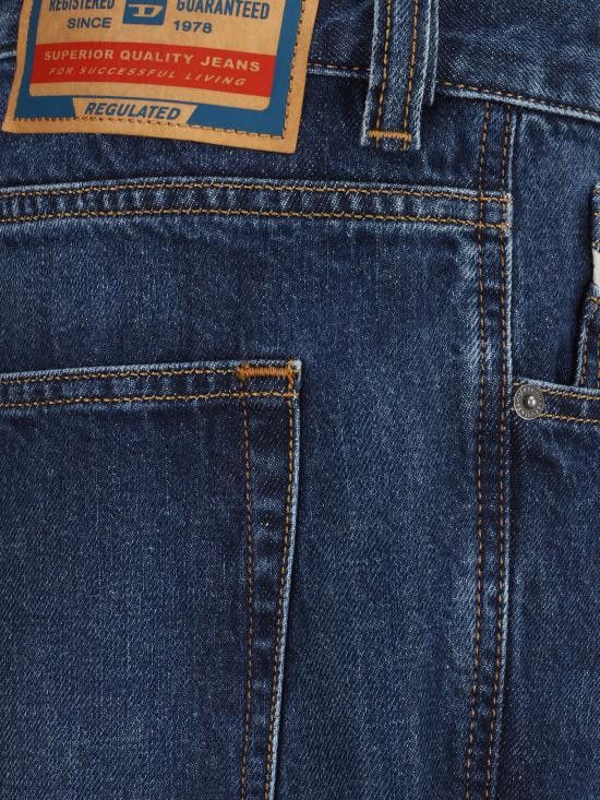 Diesel DIESEL Men Denim Pants A0356409I27 01 BLUE Size US 29 - 3 Thumbnail