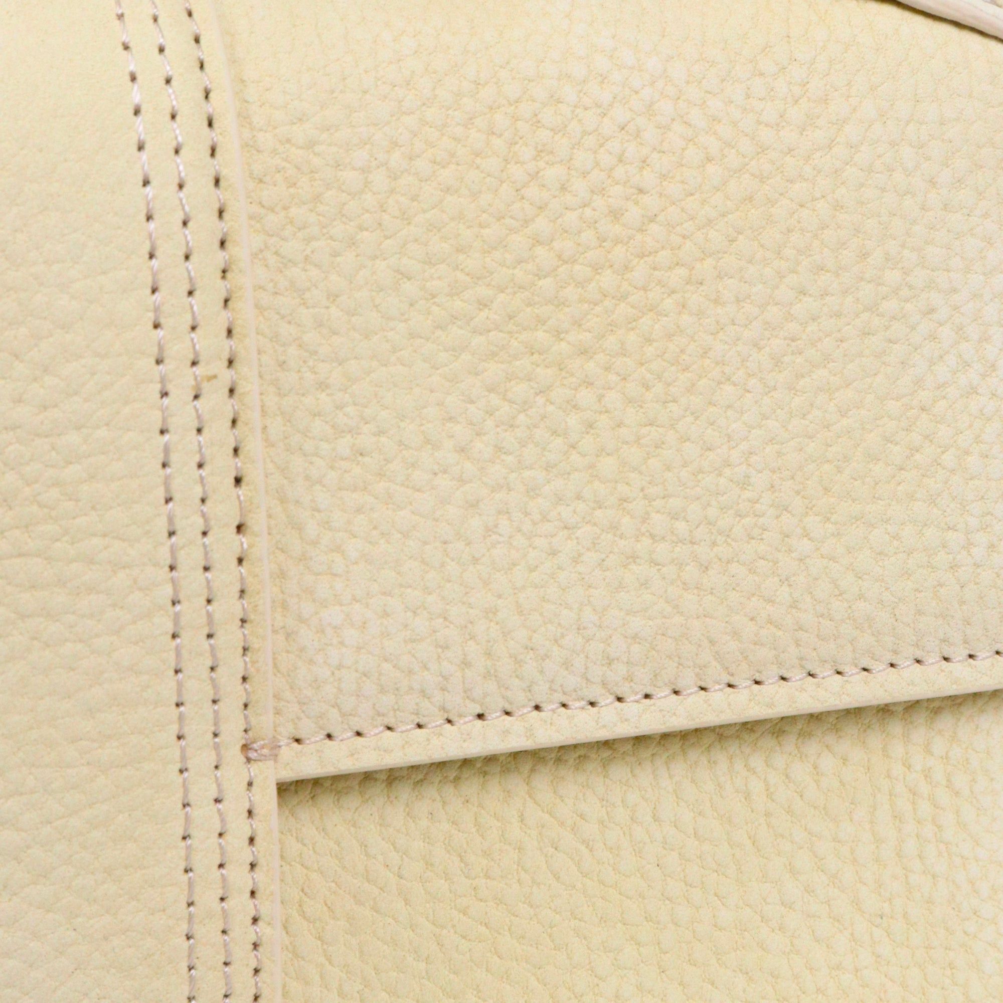 Jacquemus JACQUEMUS - Le Grand Bambino Jacquemus shoulder bag in pastel yellow grained leather Size ONE SIZE - 4 Thumbnail