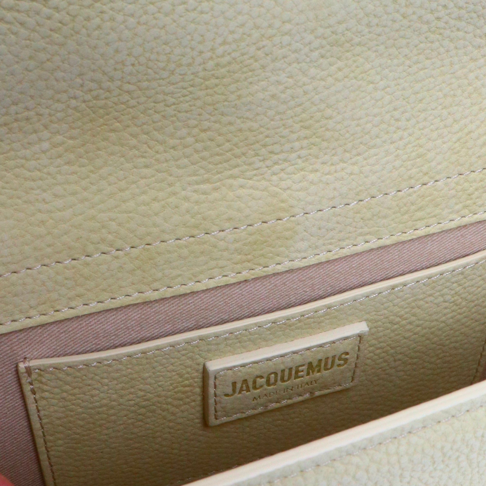 Jacquemus JACQUEMUS - Le Grand Bambino Jacquemus shoulder bag in pastel yellow grained leather Size ONE SIZE - 7 Thumbnail