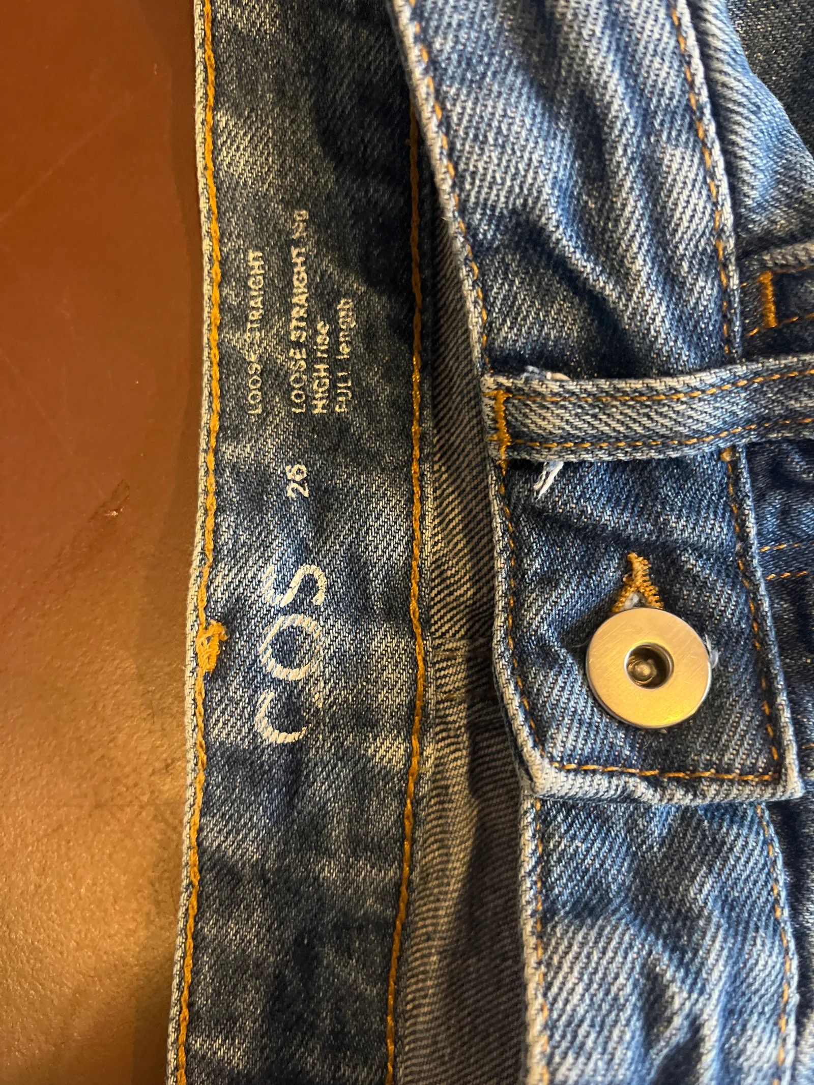 Cos Cos Loose Straight Jeans Size 26" / US 2 / IT 38 - 2 Thumbnail
