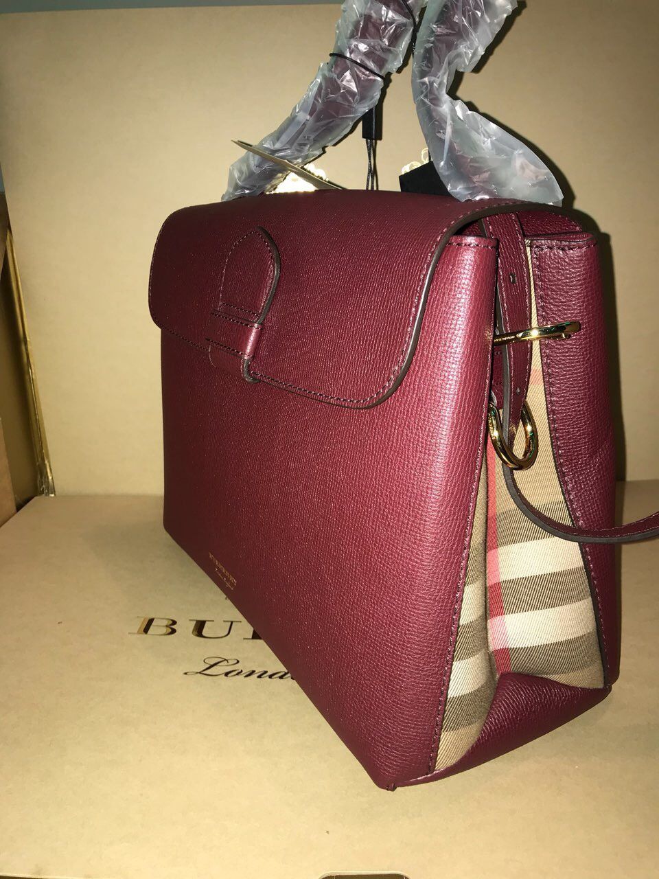 Burberry Medium Grainy Leather and House Check Tote Bag Grailed